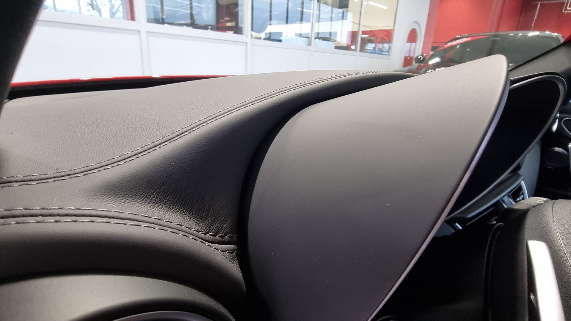 ALFA ROMEO Giulia 2.9 V6 Biturbo Quadrifoglio Competizione-image-17
