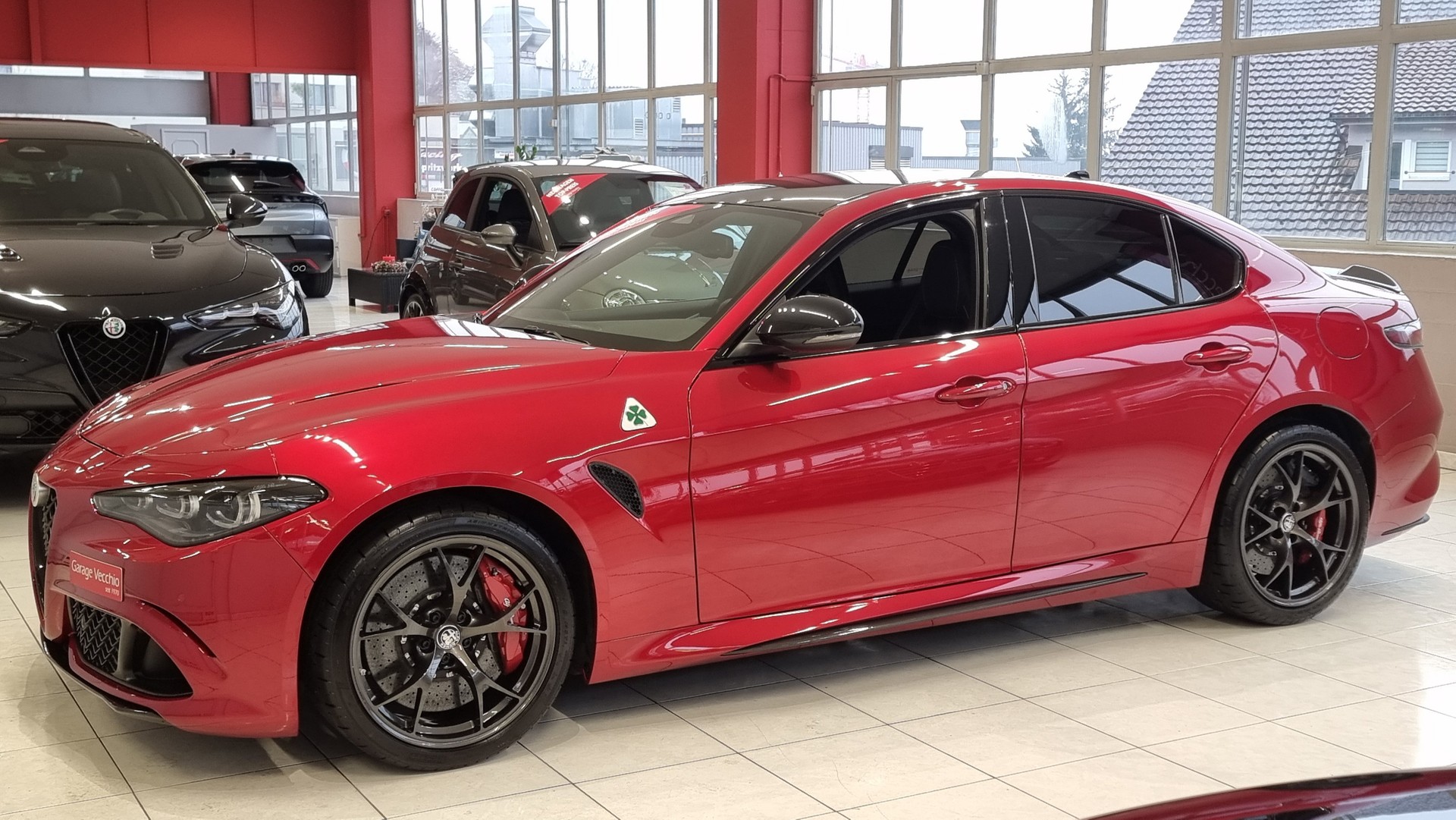 ALFA ROMEO Giulia 2.9 V6 Biturbo Quadrifoglio Competizione-showroom-element-1