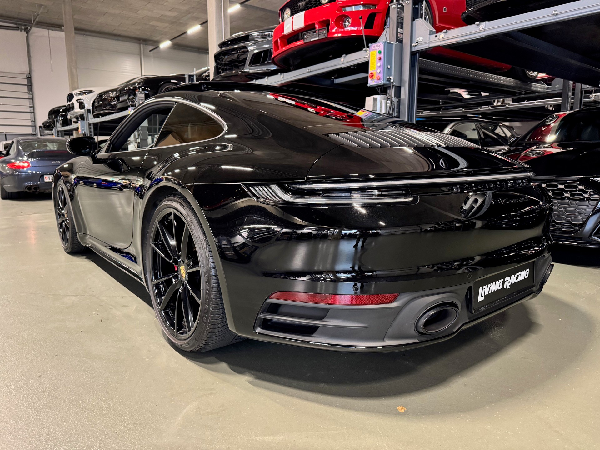 PORSCHE 911 Carrera S PDK *CH VHC + PA2028*-image-2
