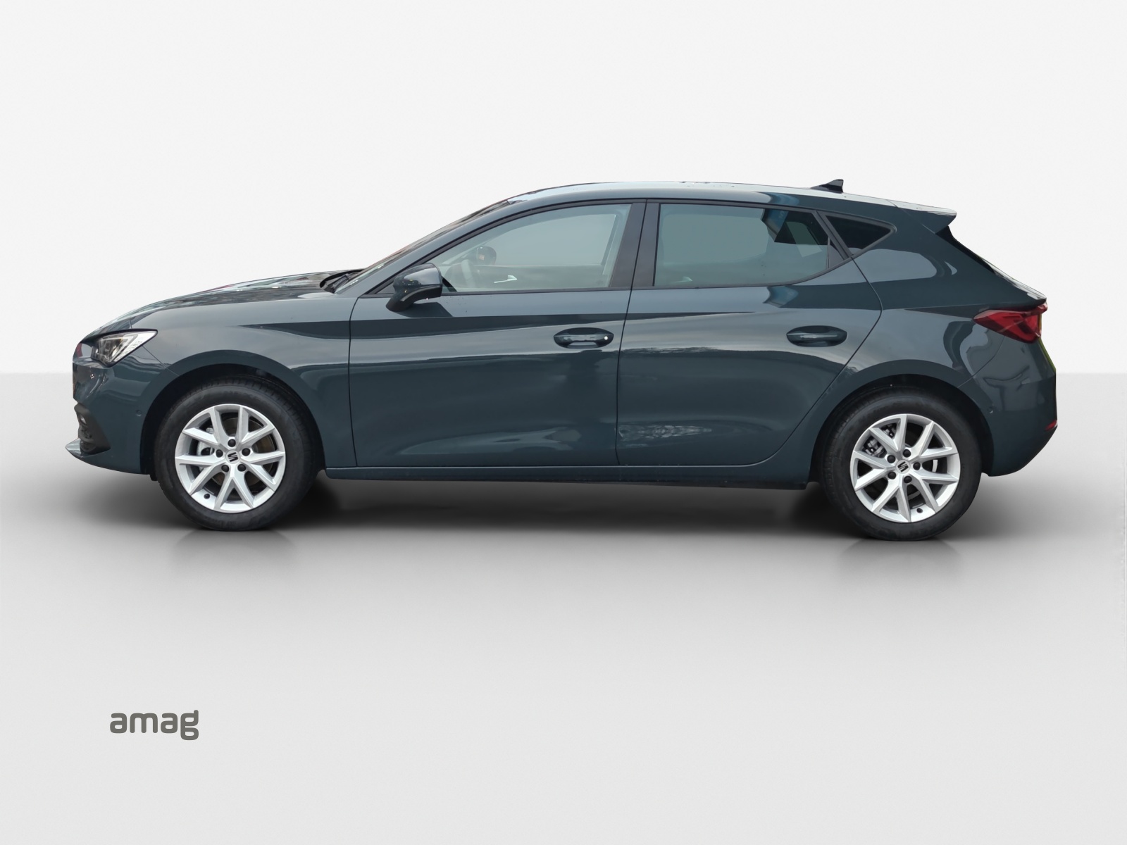 SEAT Leon 1.5 eTSI mHEV DSG Go-image-1