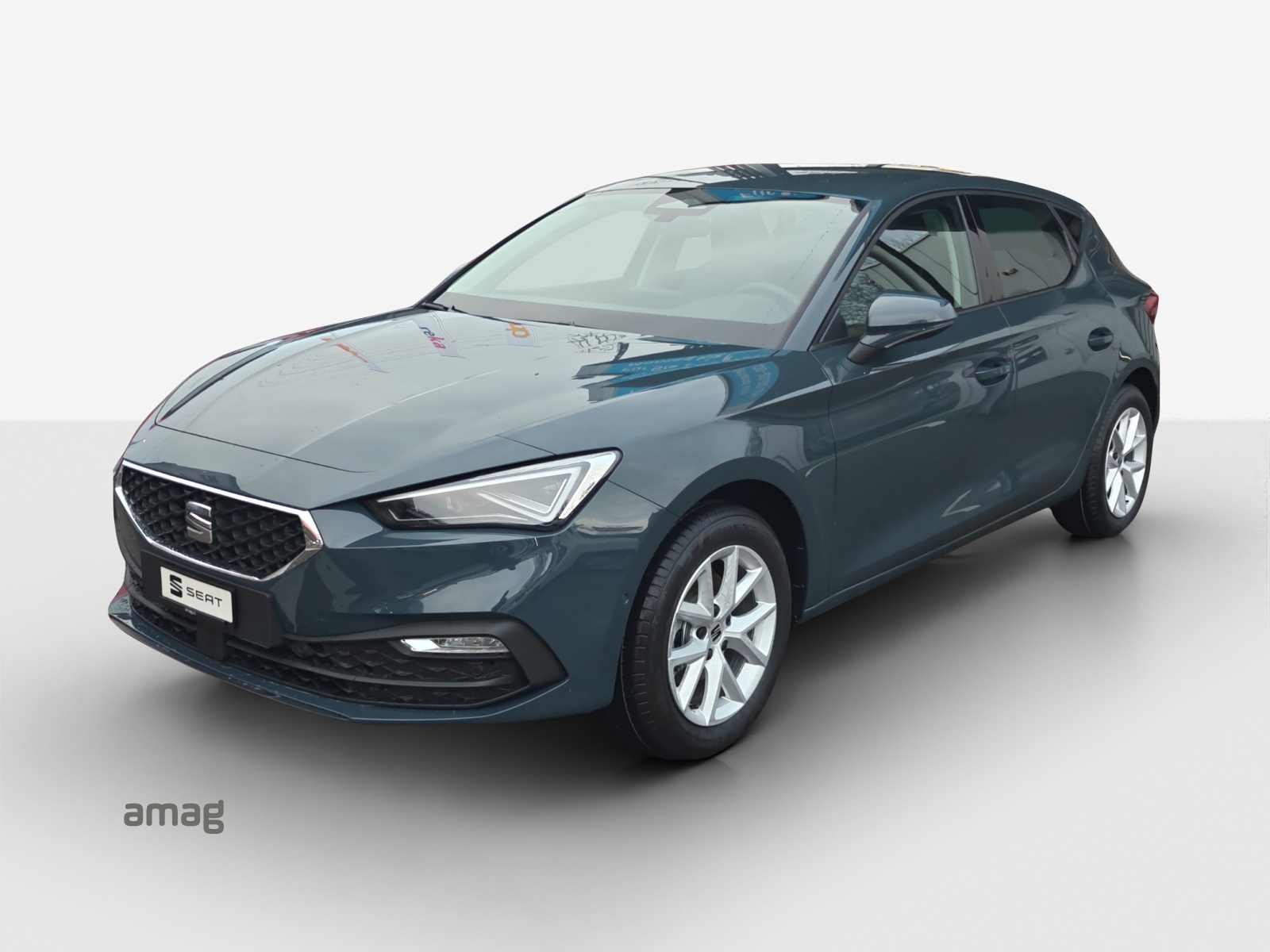 SEAT Leon 1.5 eTSI mHEV DSG Go-image-0