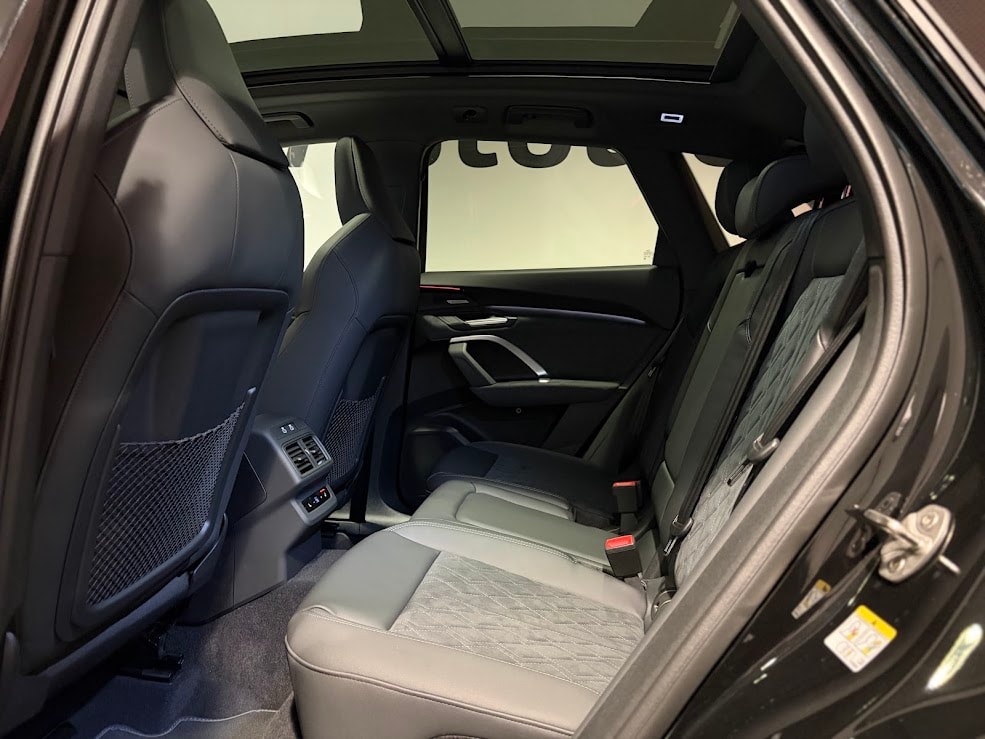 AUDI Q5 TFSI quatto 150 kW S-tronic-image-4