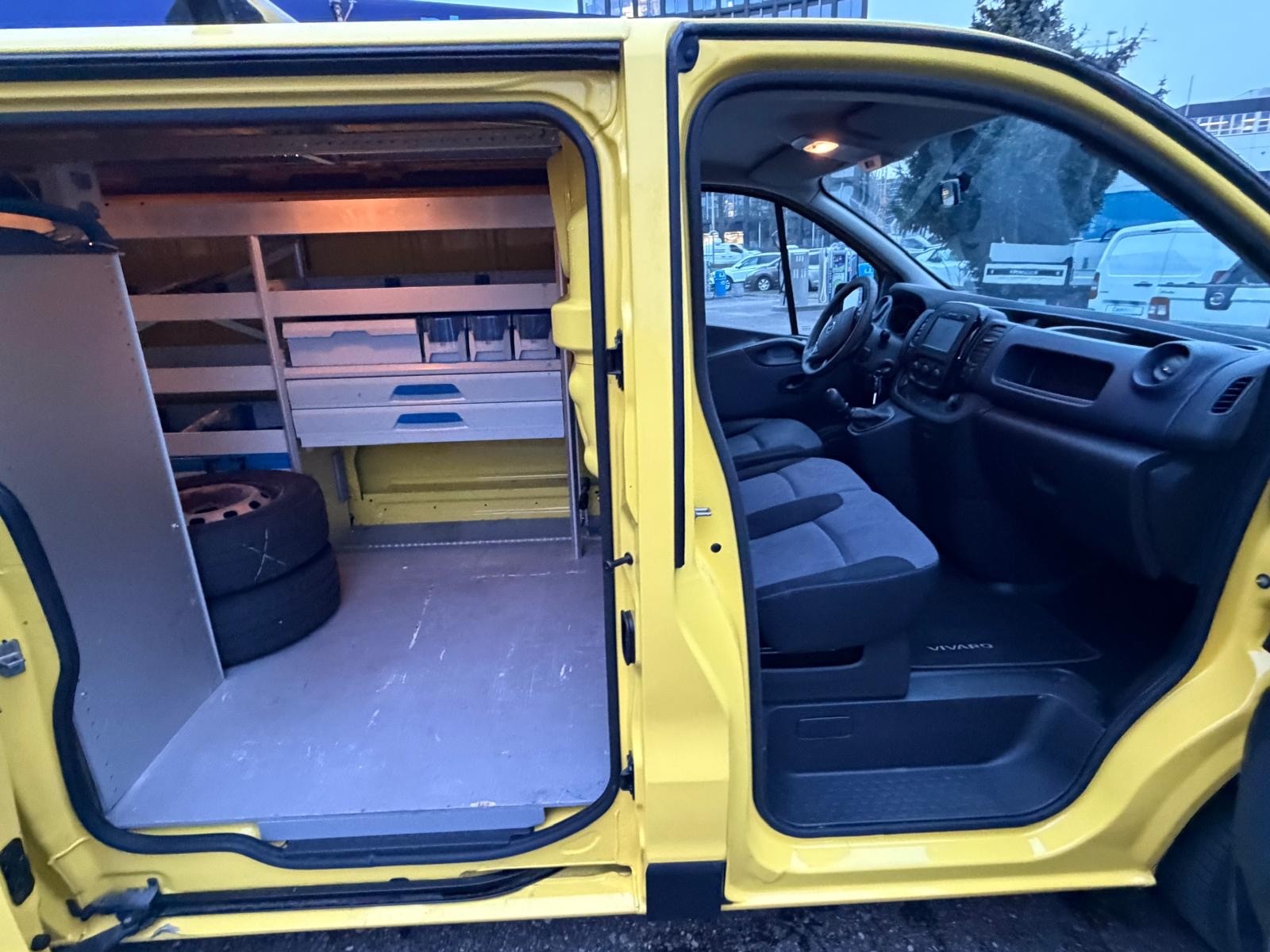 OPEL Vivaro 1.6 BiTurbo CDTI ecoFLEX 2.7t L1H1-image-10