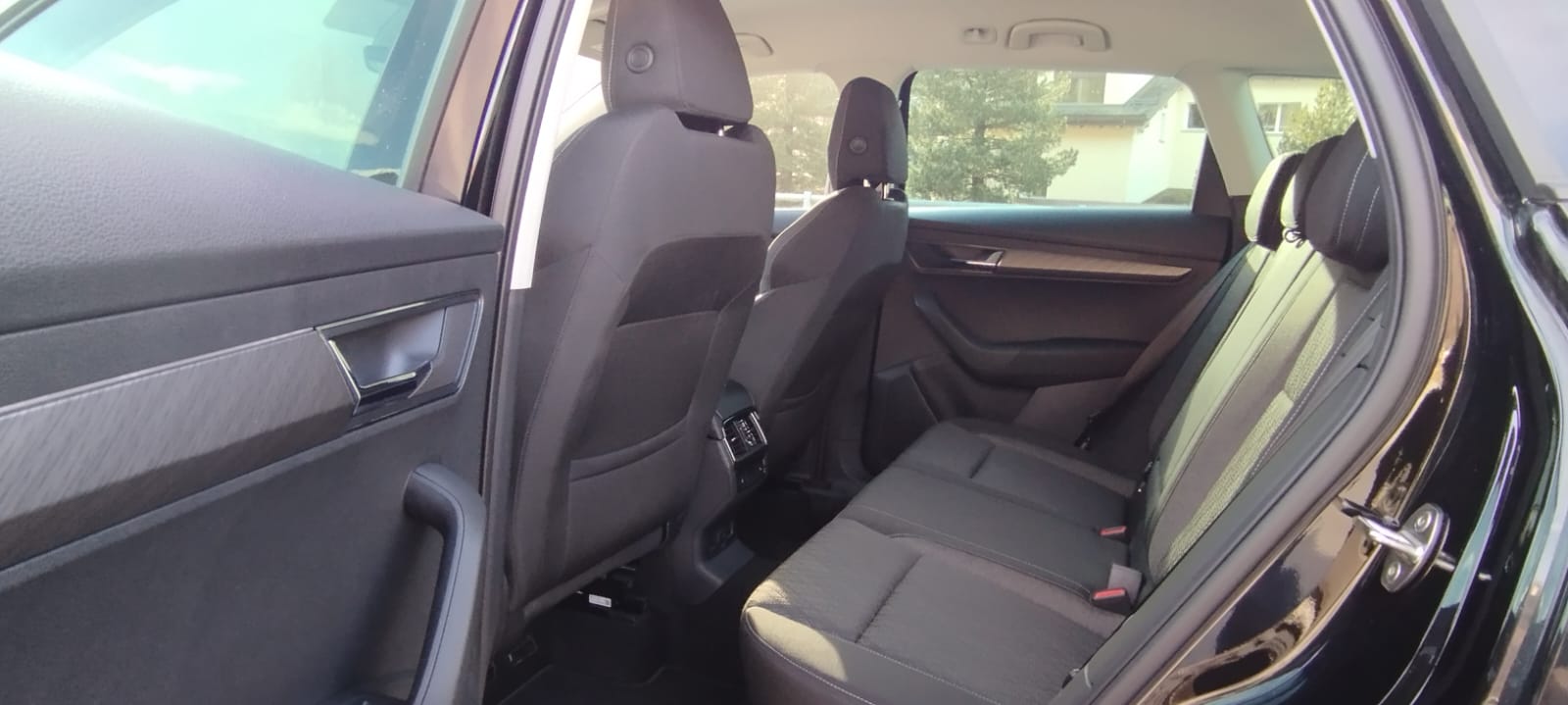 SKODA Karoq 2.0 TDI Style 4x4 DSG-image-13