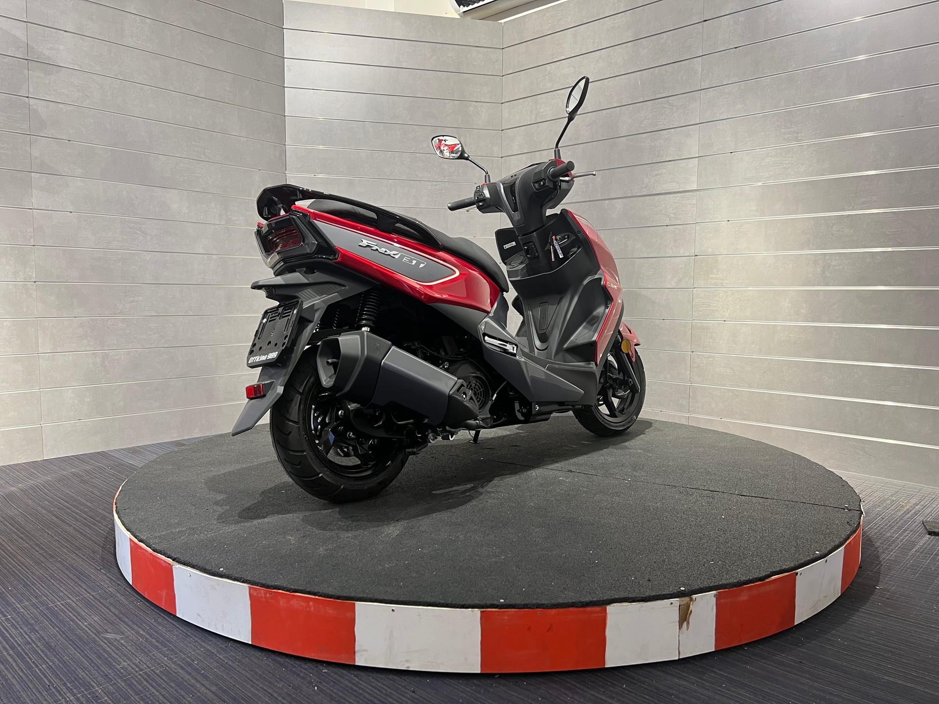 SYM FNX 125-image-4