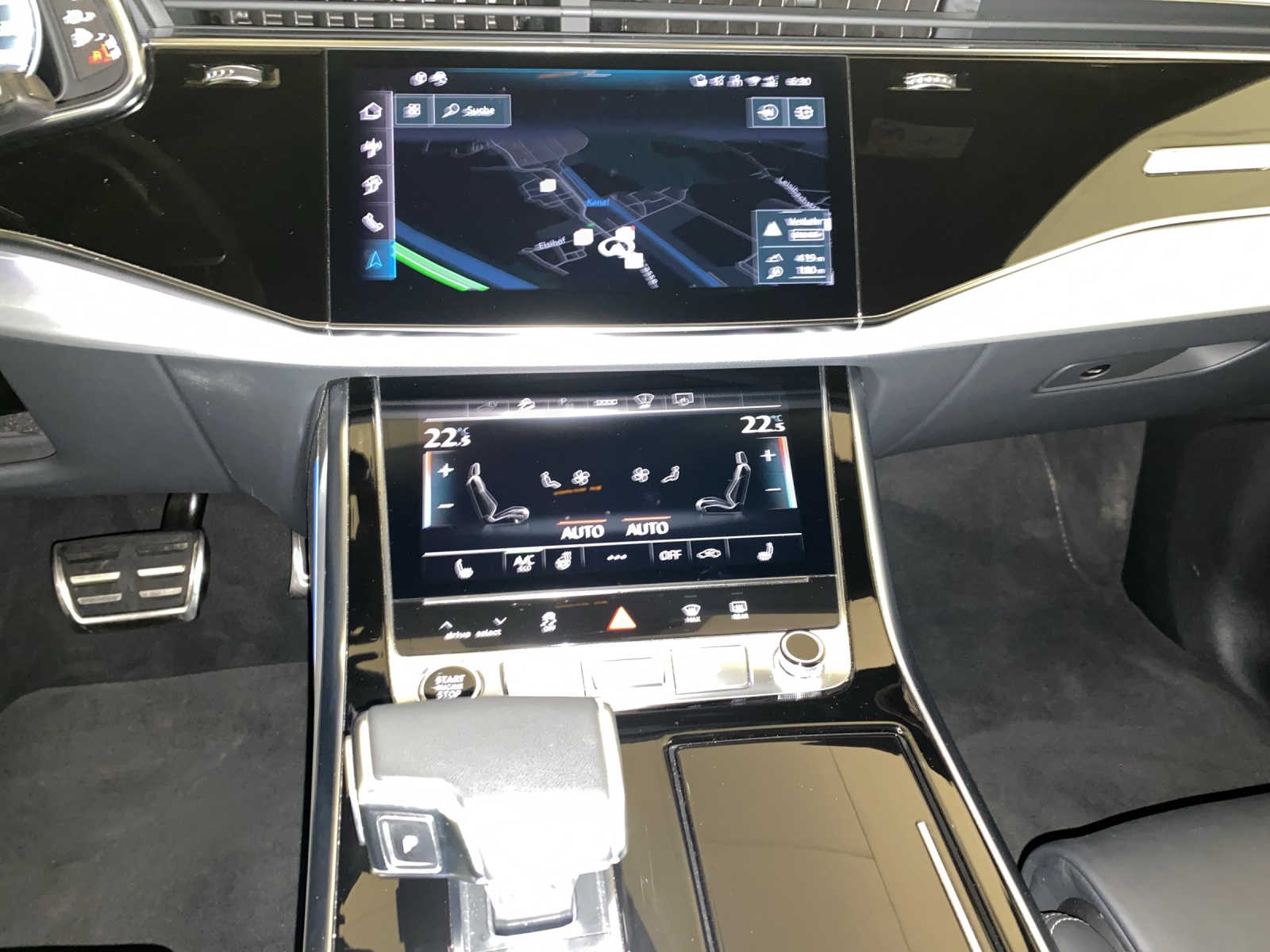 AUDI Q8 55 TFSI e quattro PHEV tiptronic-image-11