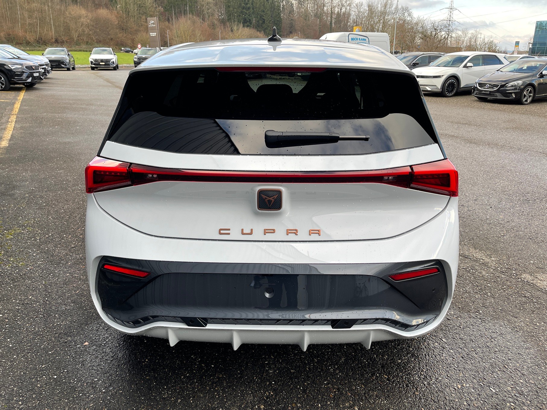 CUPRA Born 59 kWh Business Edition-image-3