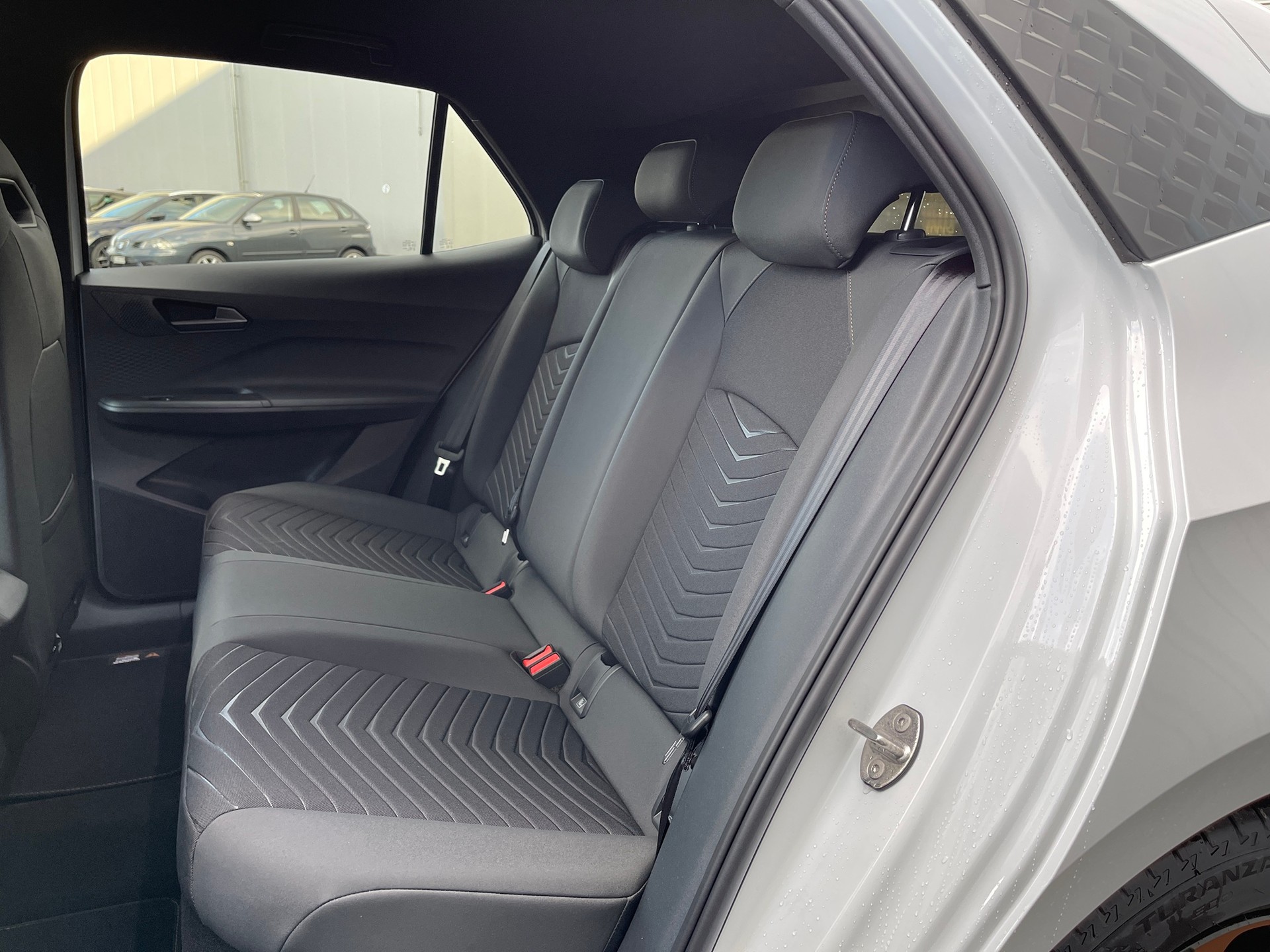 CUPRA Born 59 kWh Business Edition-image-5