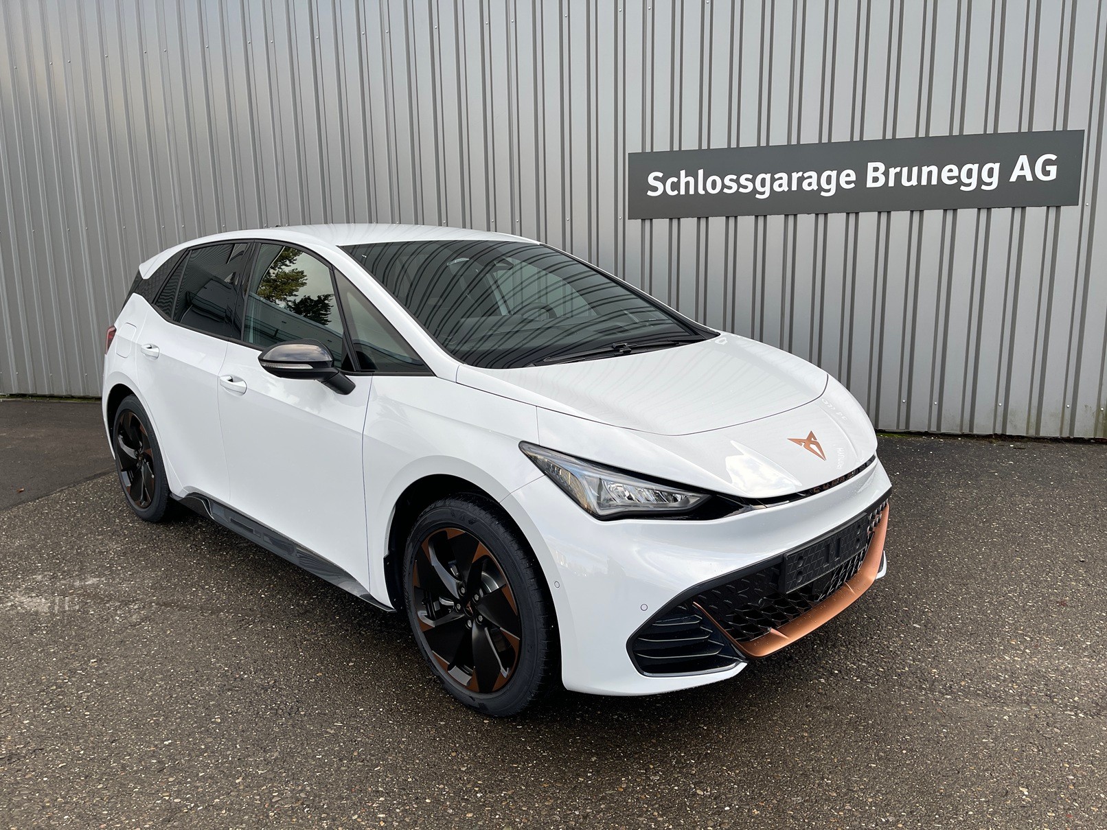 CUPRA Born 59 kWh Business Edition-image-0