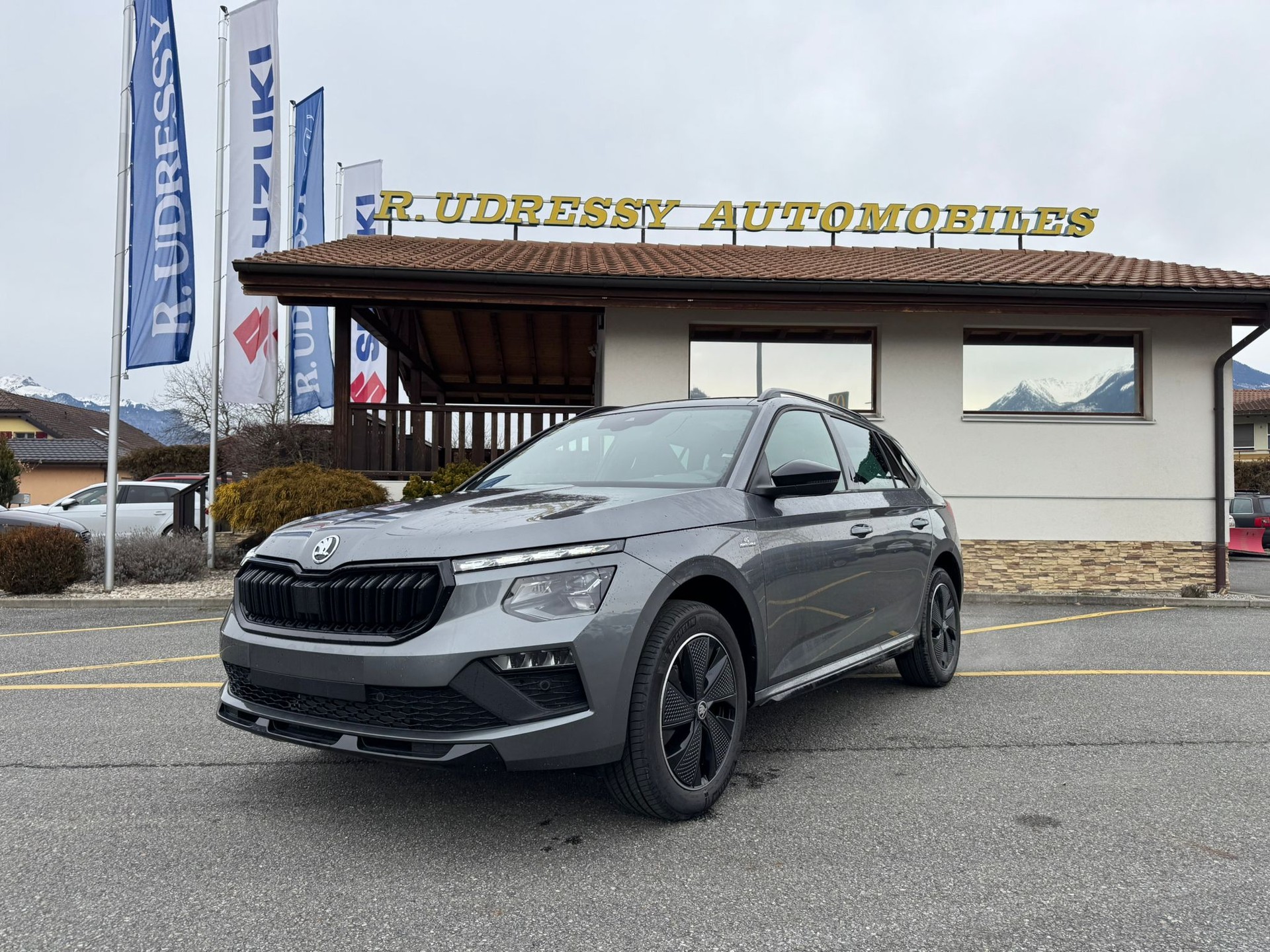 SKODA Kamiq 1.5 TSI Monte Carlo DSG-image-0