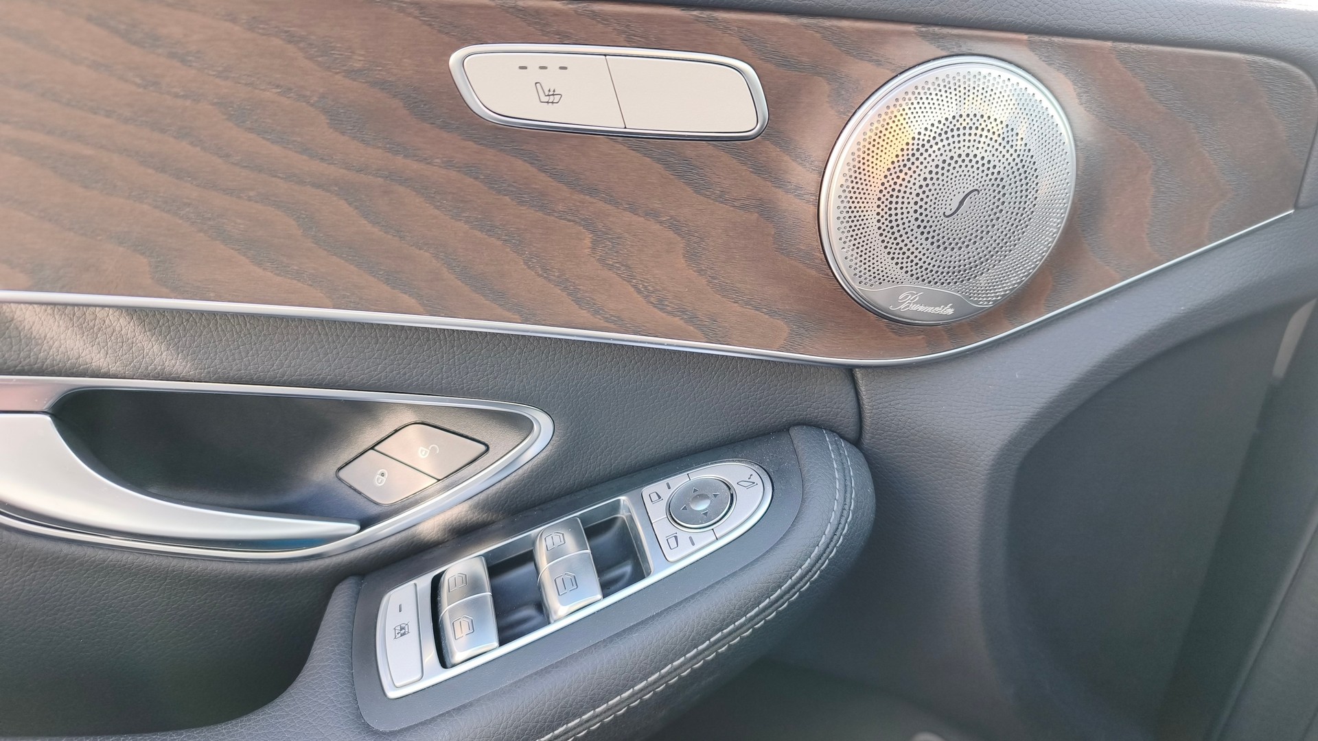 MERCEDES-BENZ C 350 e Avantgarde 7G-Tronic HYBRID-image-18
