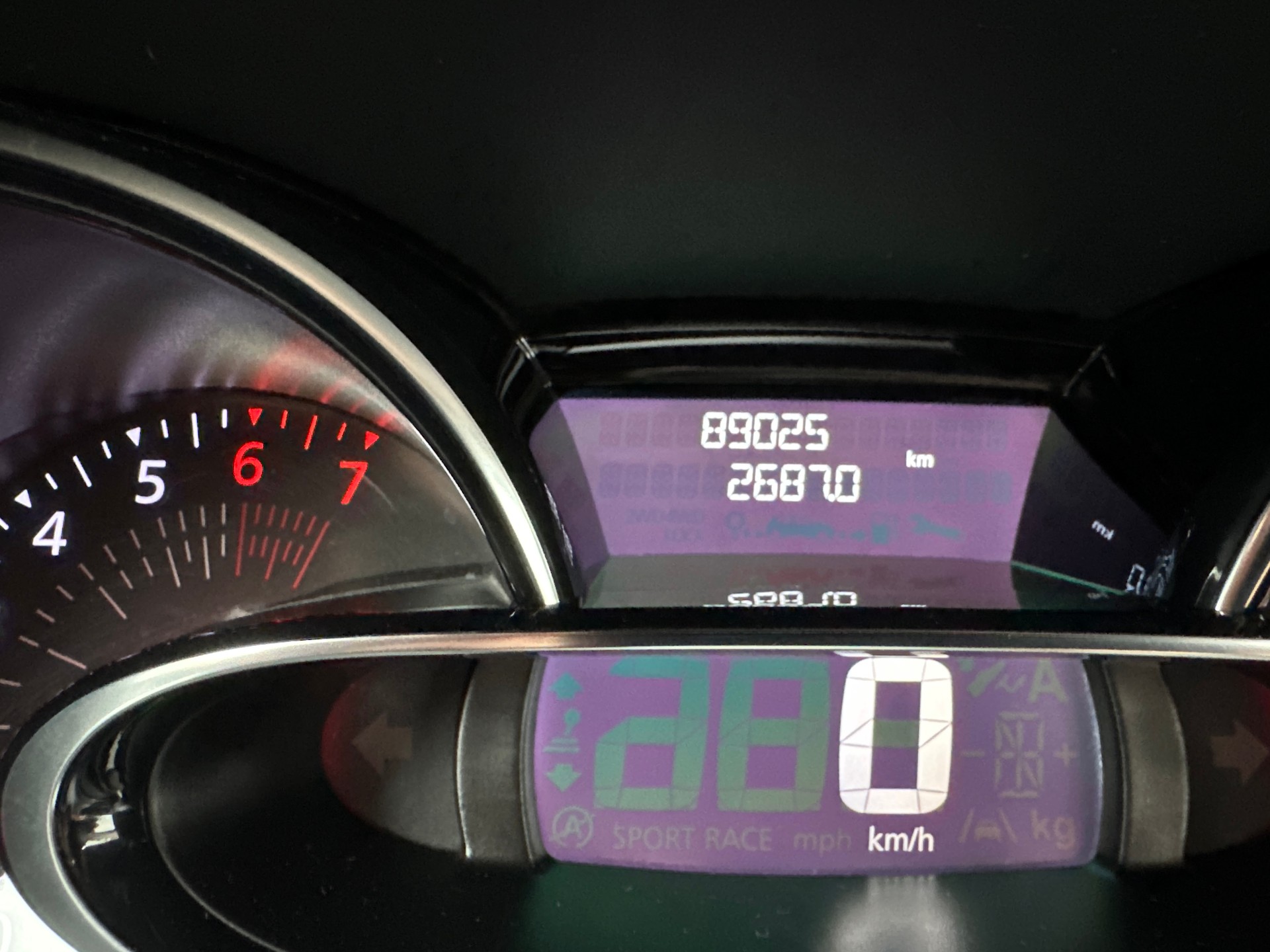 RENAULT Clio 0.9 Intens-image-14
