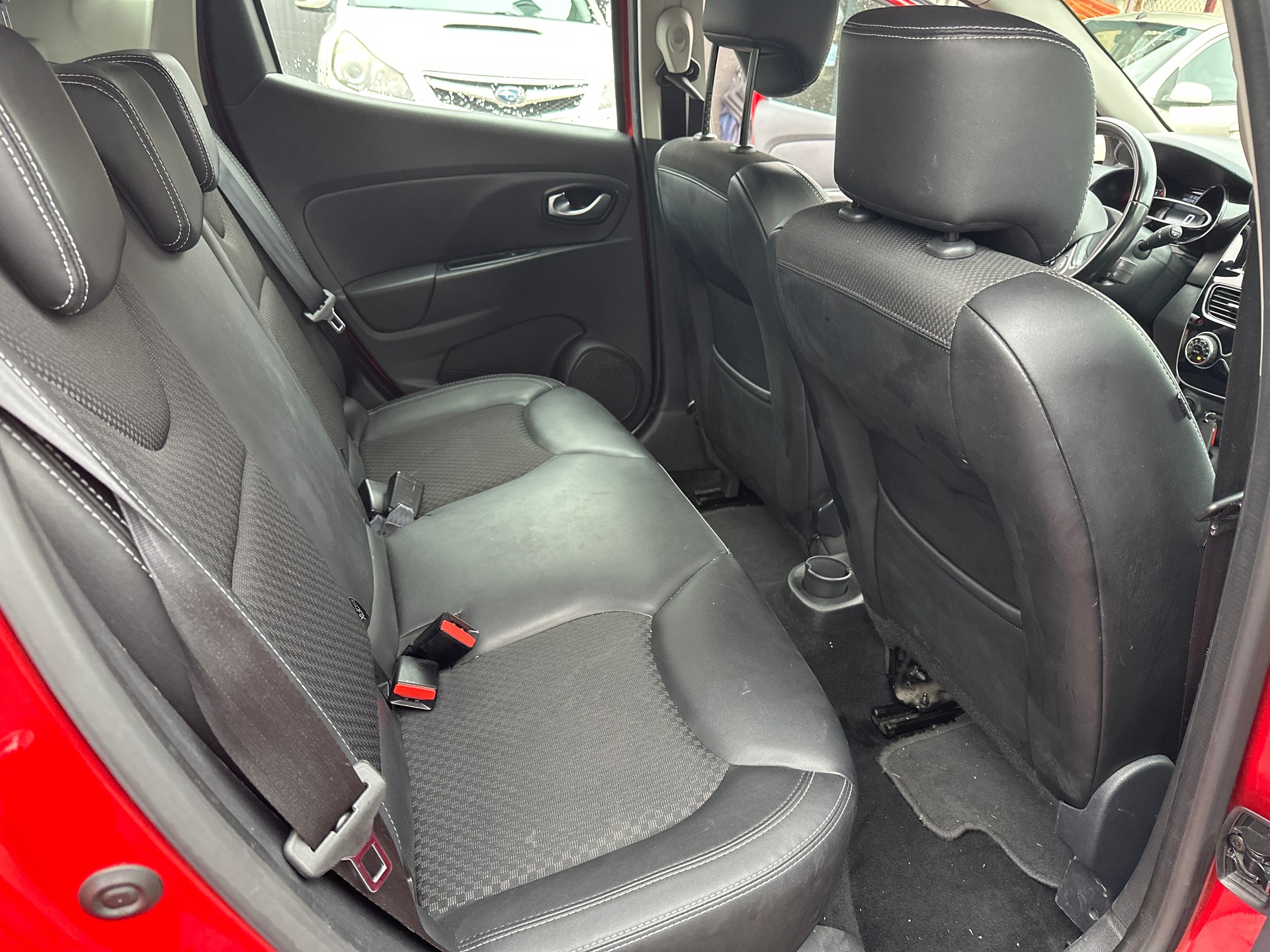 RENAULT Clio 0.9 Intens-image-11