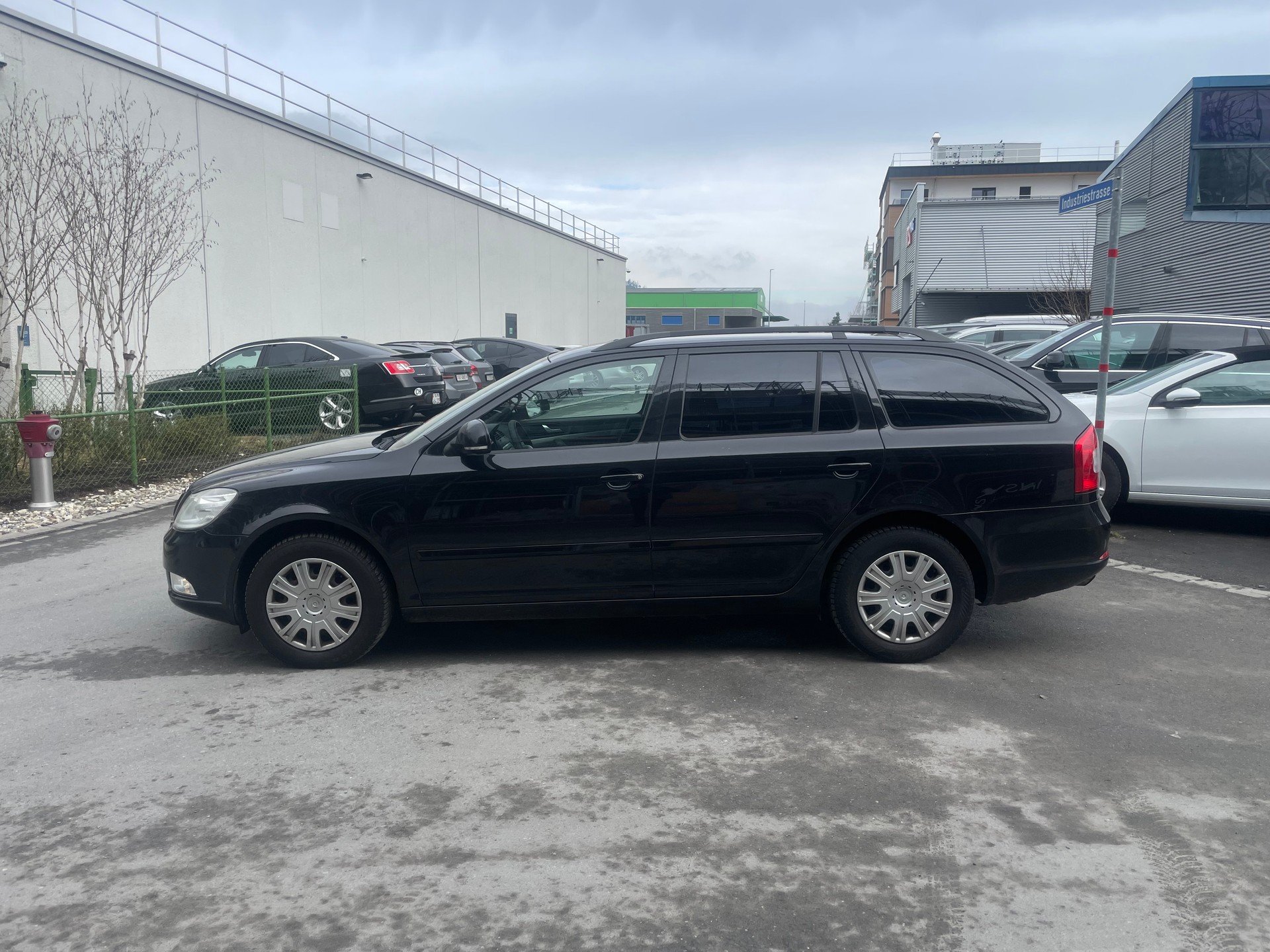SKODA Octavia Combi 1.2 TSI Clever DSG-image-5