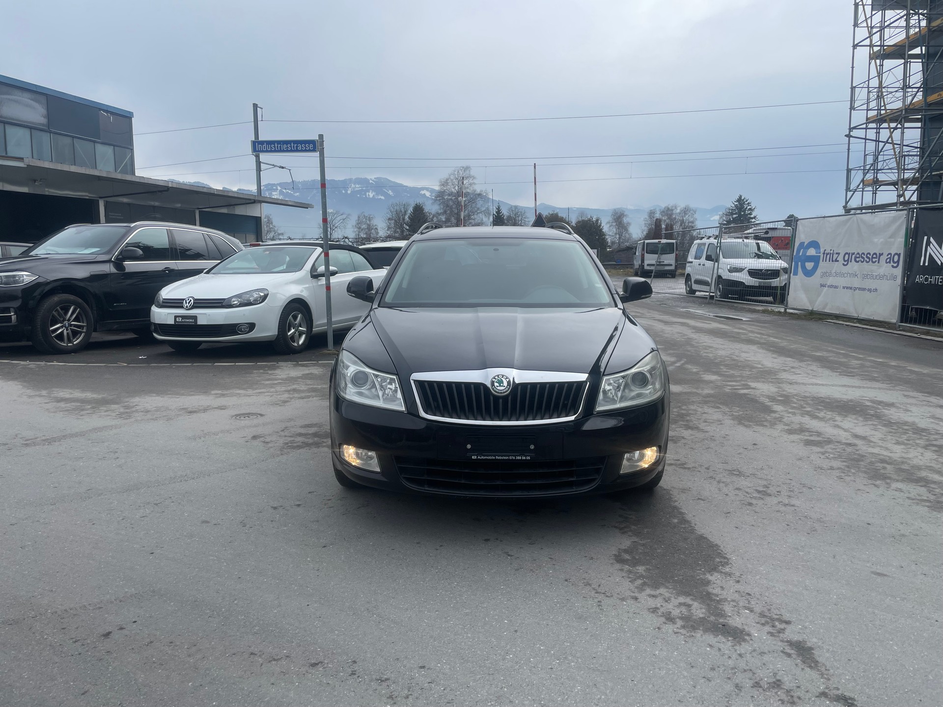 SKODA Octavia Combi 1.2 TSI Clever DSG-image-2