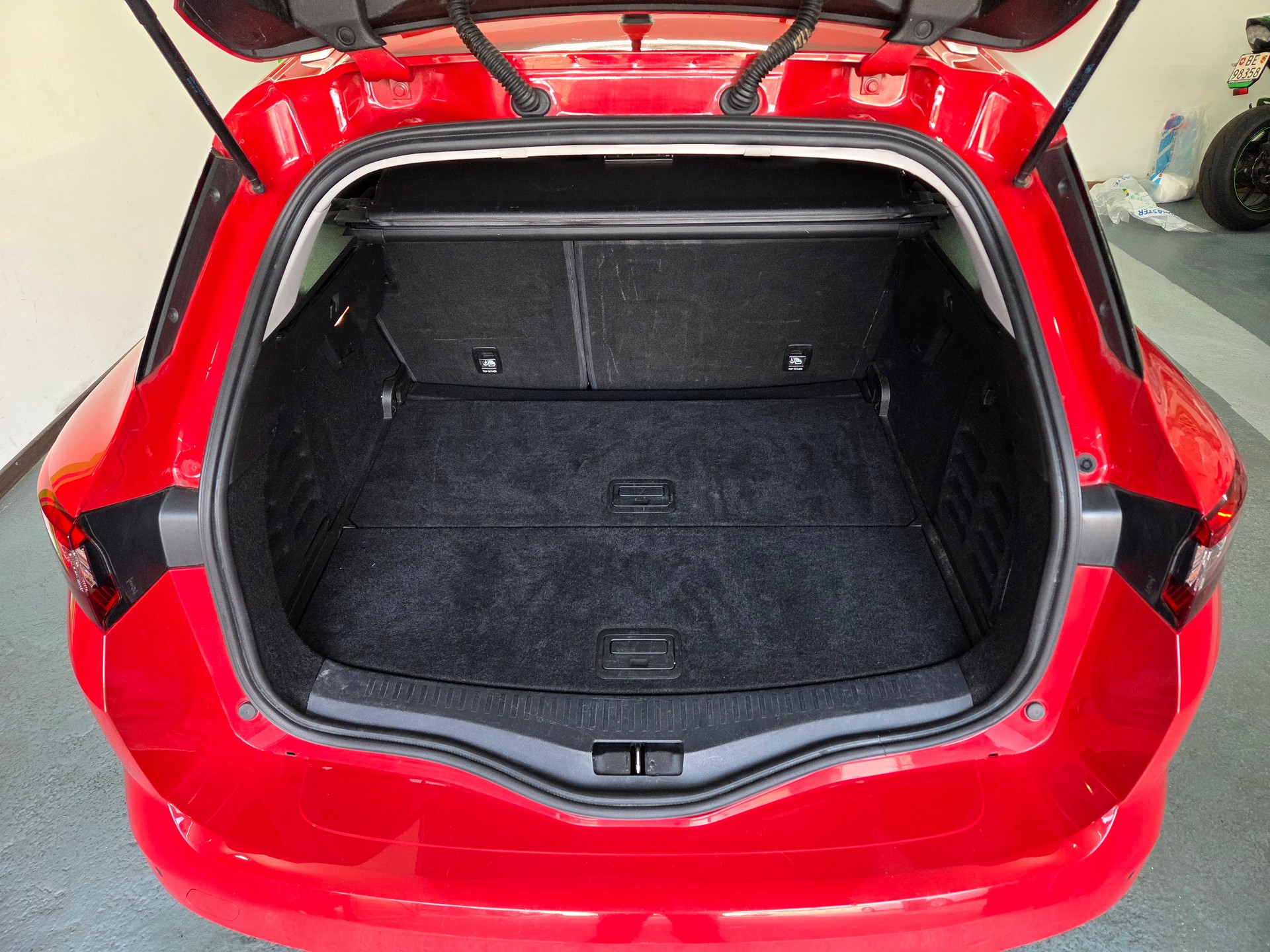 RENAULT Mégane Grandtour 1.5 dCi Business EDC-image-14