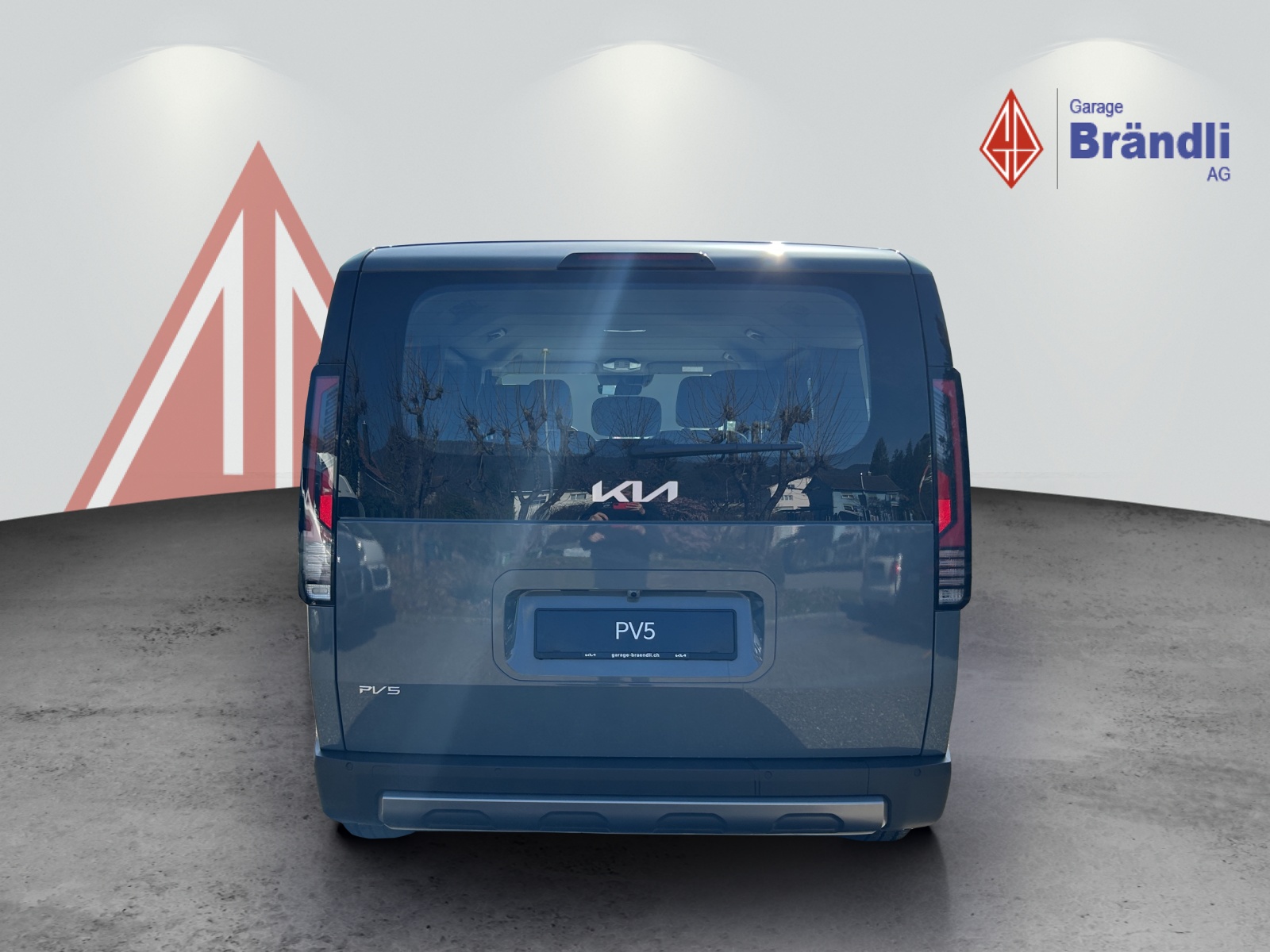 KIA PV5 Passenger 71.2 kWh Elite-image-3