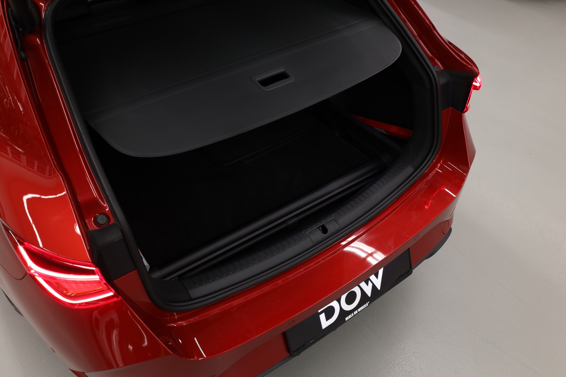 CUPRA Leon ST 2.0 TSI 370 VZ Cup 4Drive DSG-image-7