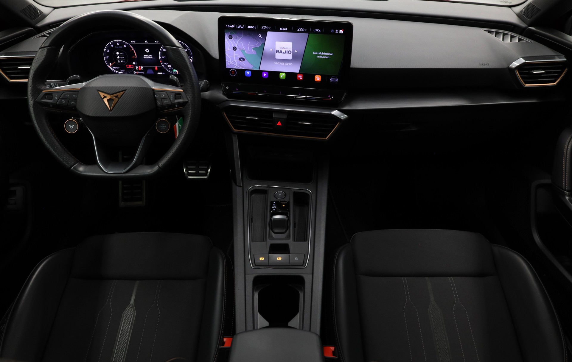 CUPRA Leon ST 2.0 TSI 370 VZ Cup 4Drive DSG-image-13