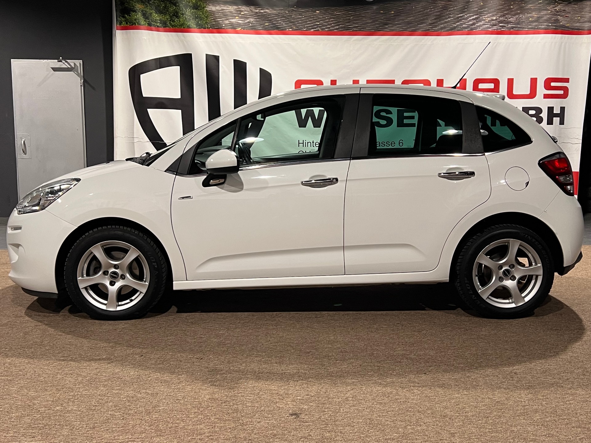 CITROEN C3 1.6 16V HDi Exclusive-image-5