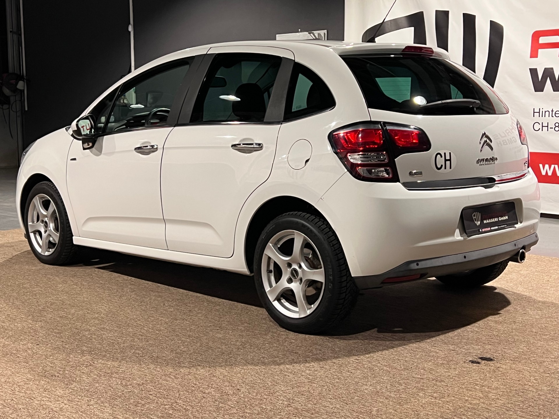 CITROEN C3 1.6 16V HDi Exclusive-image-4