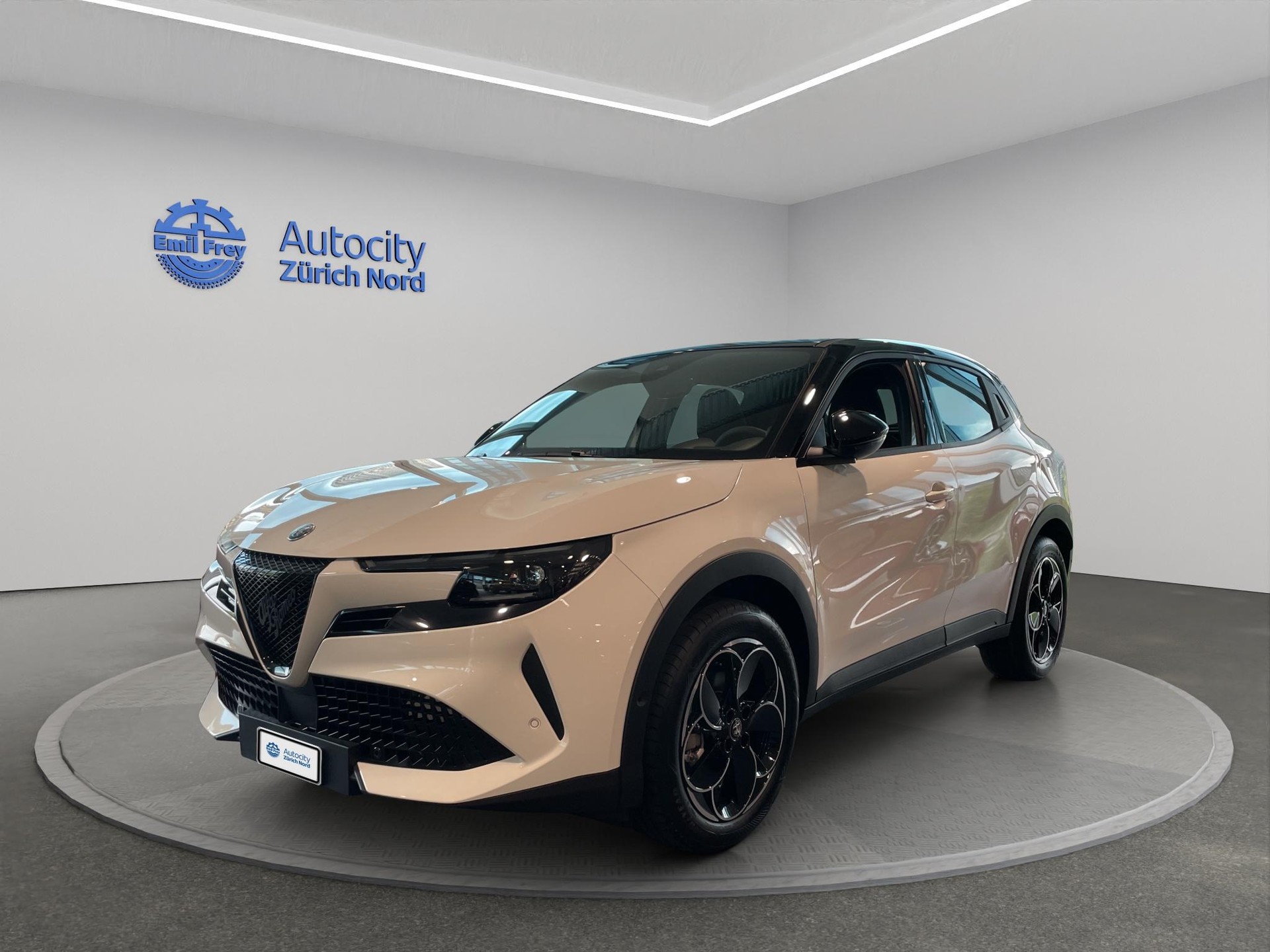 ALFA ROMEO Junior Elettrica-image-0
