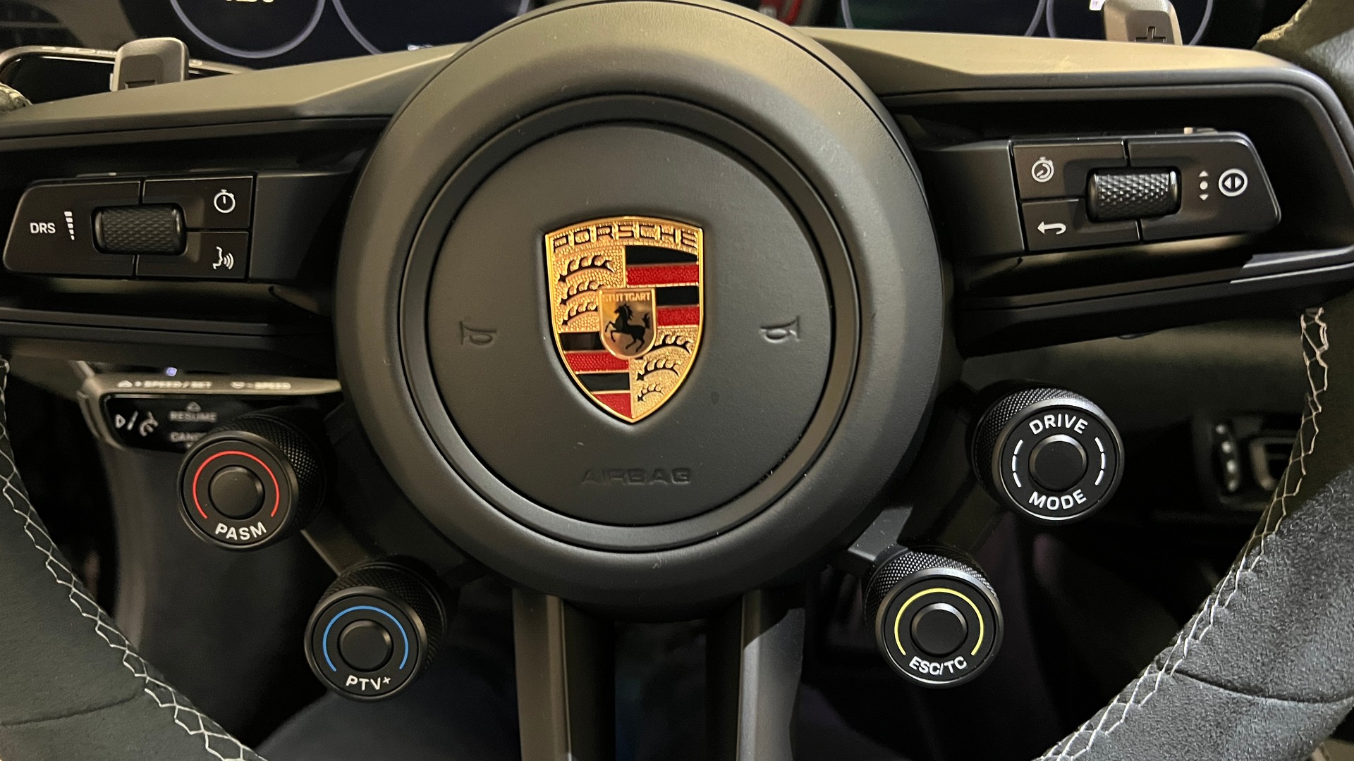 PORSCHE 911 GT3 RS 4.0 540 PS / 1 of 1 Porsche Exclusive Manufaktur-image-8