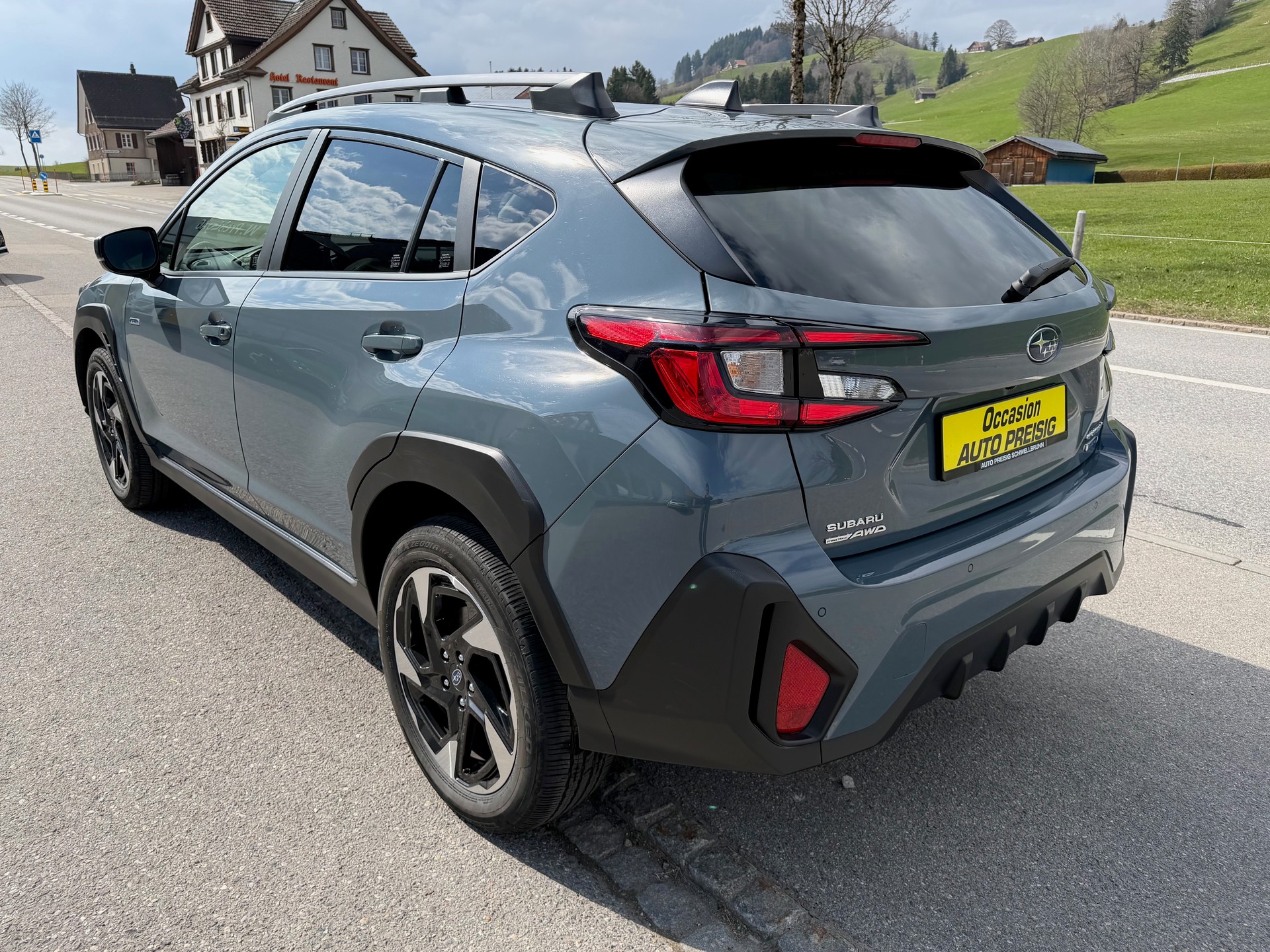 SUBARU Crosstrek 2.0 e-Boxer Swiss Plus AWD Lineartronic-image-7