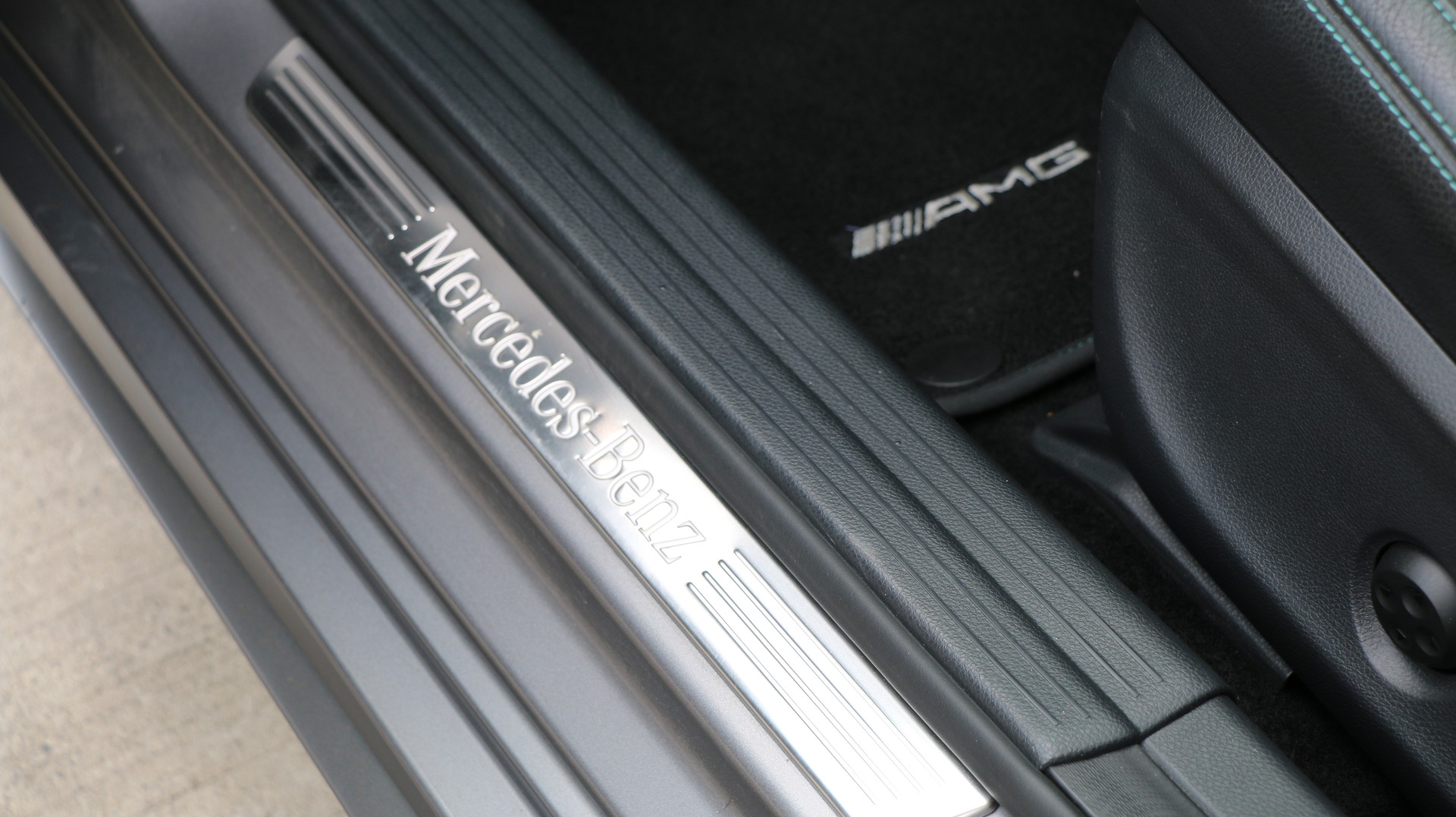 MERCEDES-BENZ A 250 Sport 4Matic-image-31