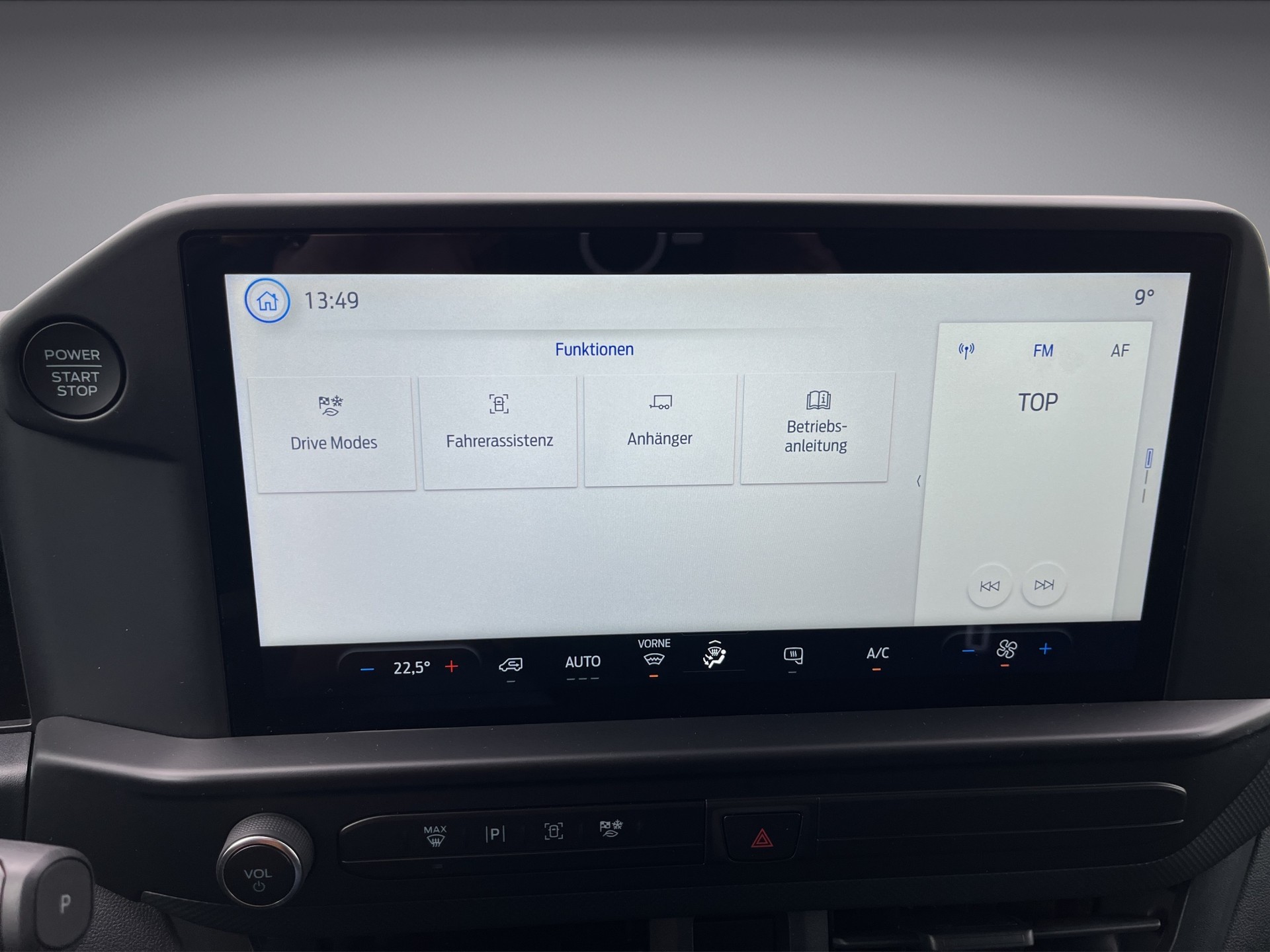 FORD Transit Custom Van 320 L2H1 Trend Automat 4x4-image-18