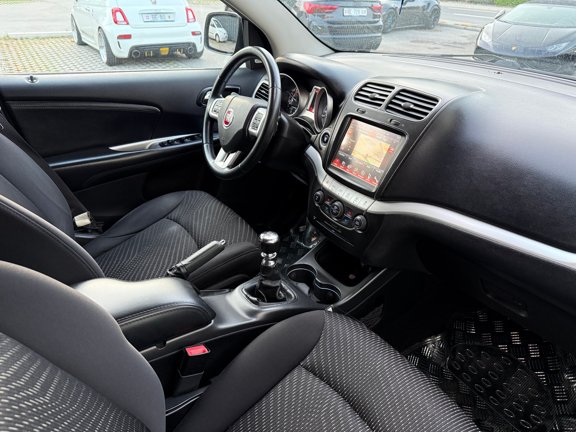 FIAT Freemont 2.0 MJ Urban-image-6