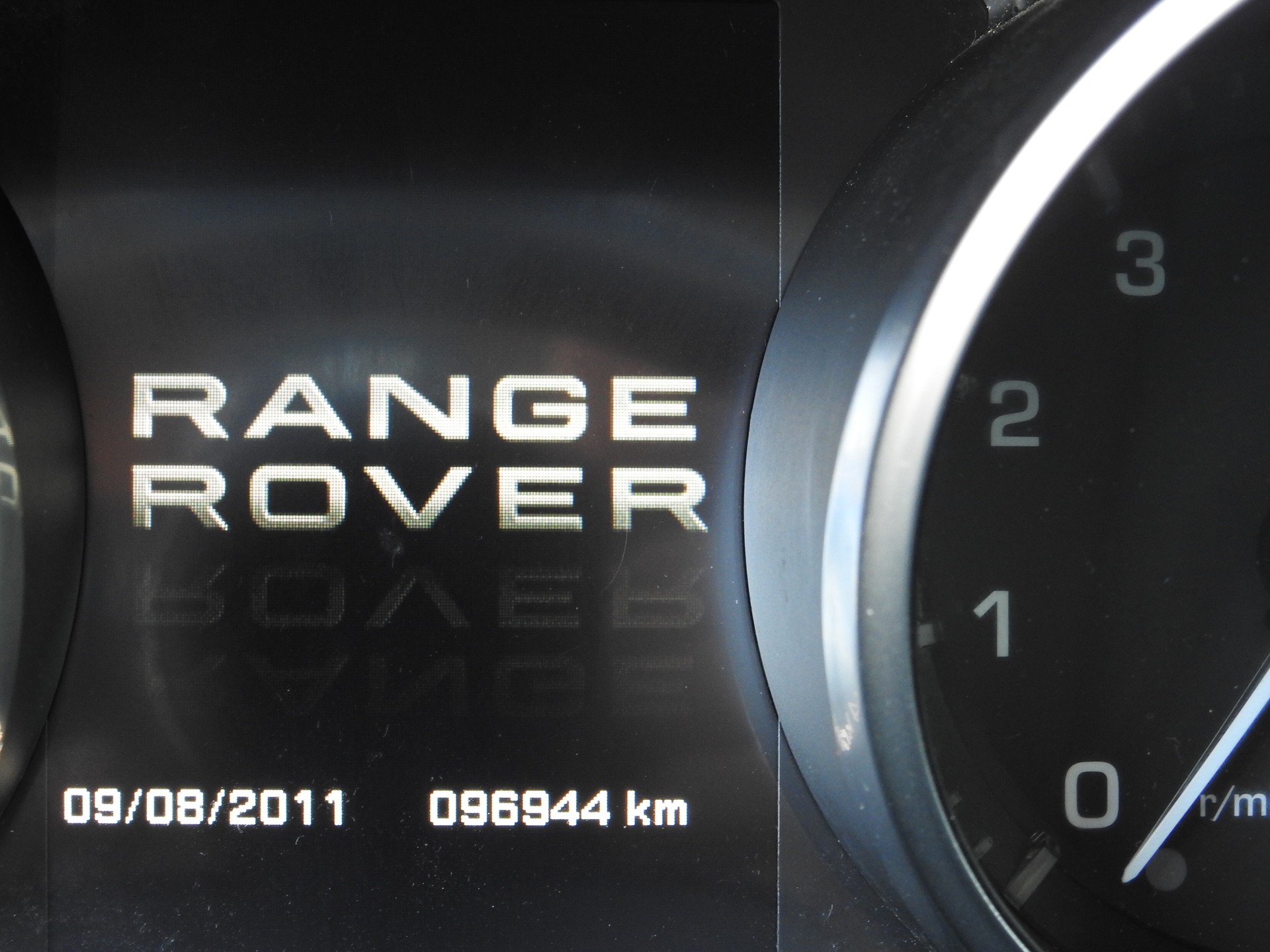 LAND ROVER Range Rover Evoque 2.0 Si4 Prestige AT6-image-22