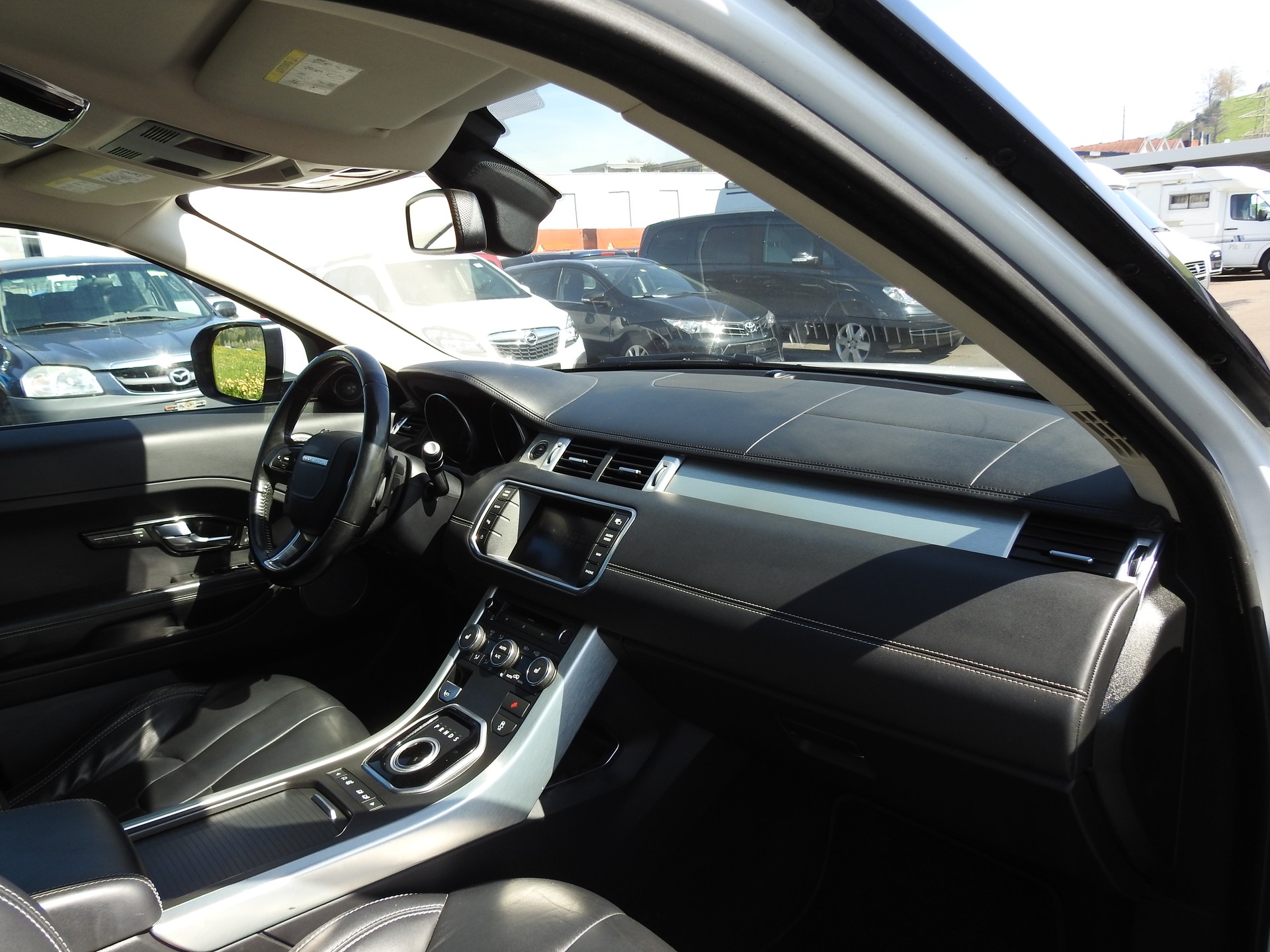 LAND ROVER Range Rover Evoque 2.0 Si4 Prestige AT6-image-19