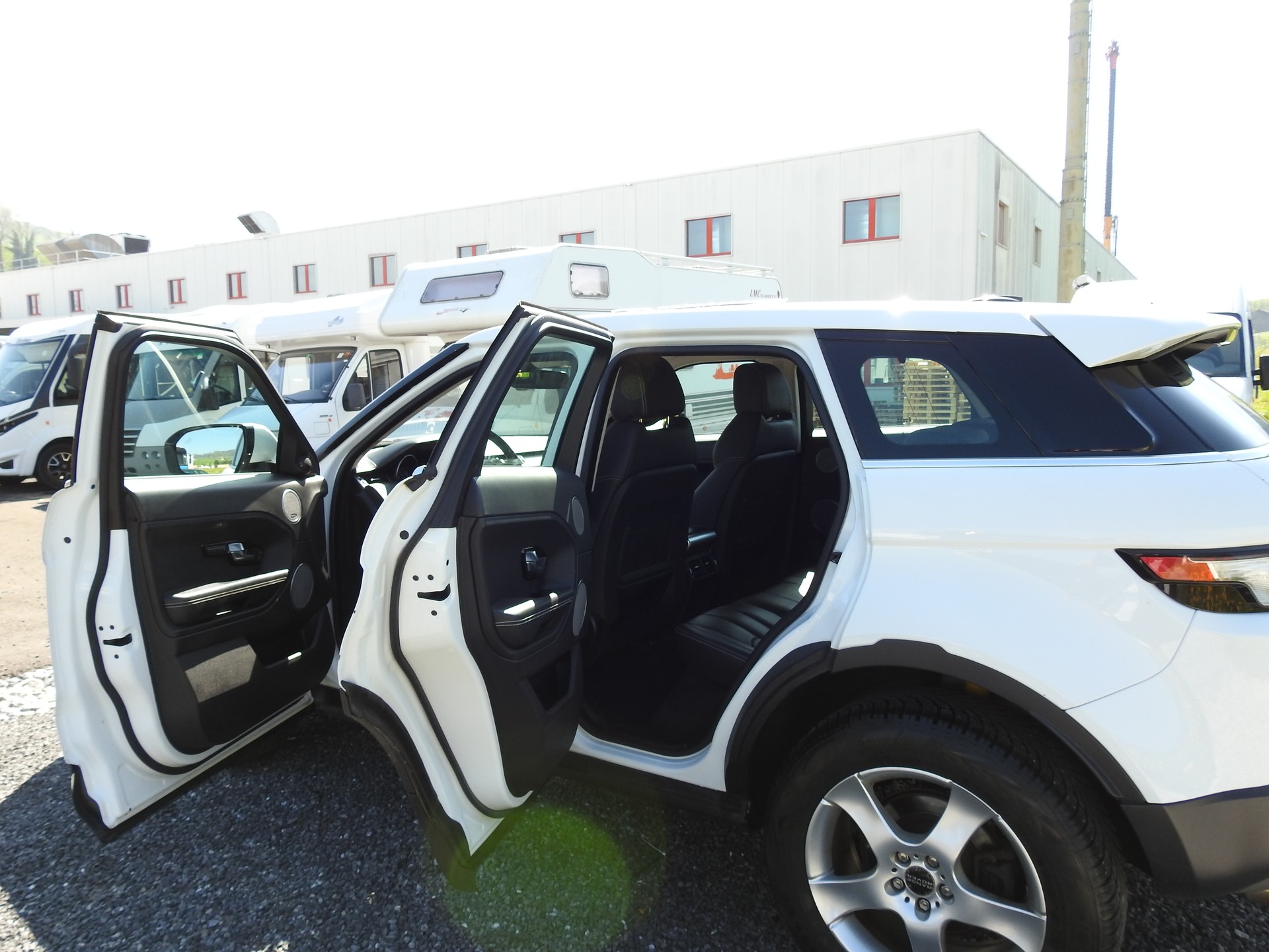 LAND ROVER Range Rover Evoque 2.0 Si4 Prestige AT6-image-15