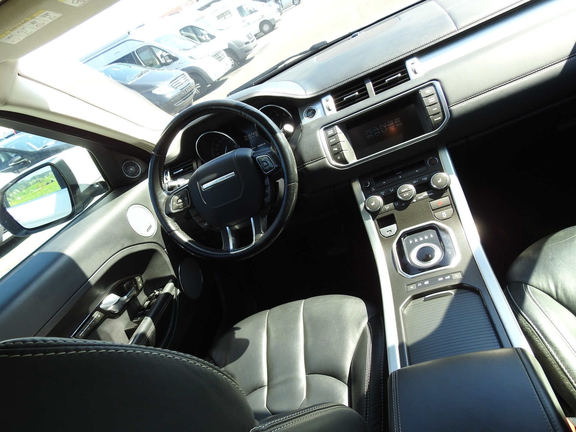 LAND ROVER Range Rover Evoque 2.0 Si4 Prestige AT6-image-18