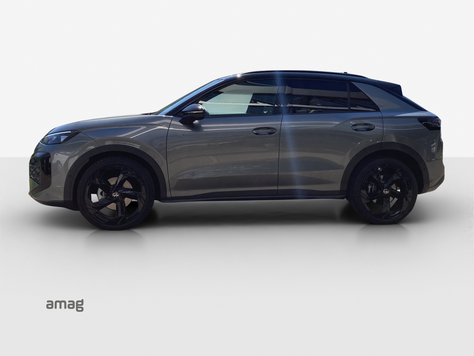 VW T-Roc 1.5 eTSI mHEV R-Line DSG-image-1