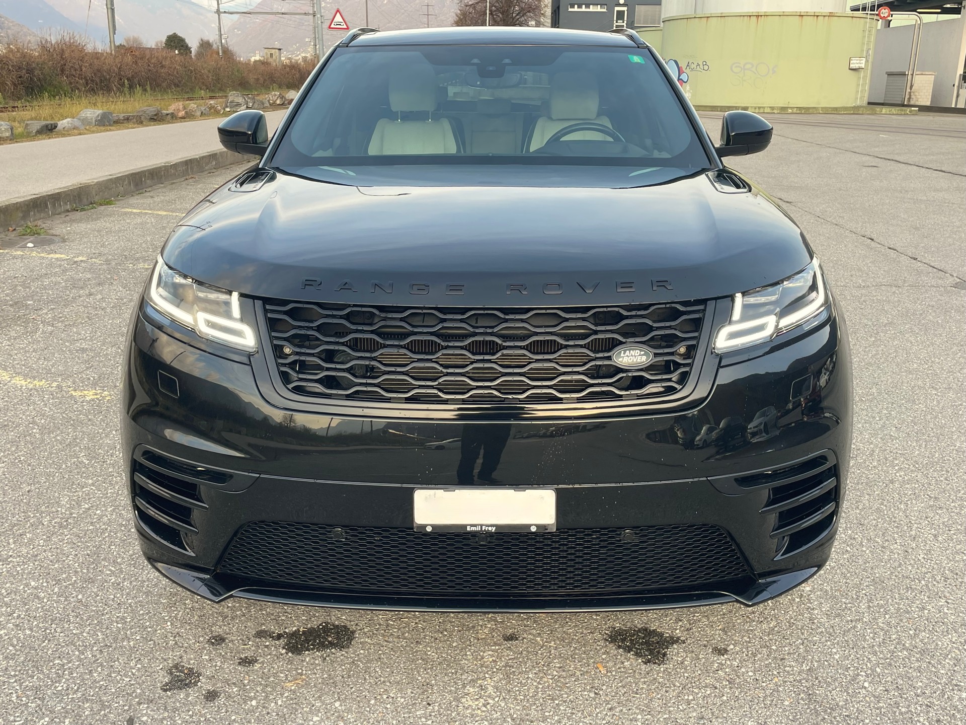 LAND ROVER Range Rover Velar R-Dynamic P 250 SE Automatic-image-15