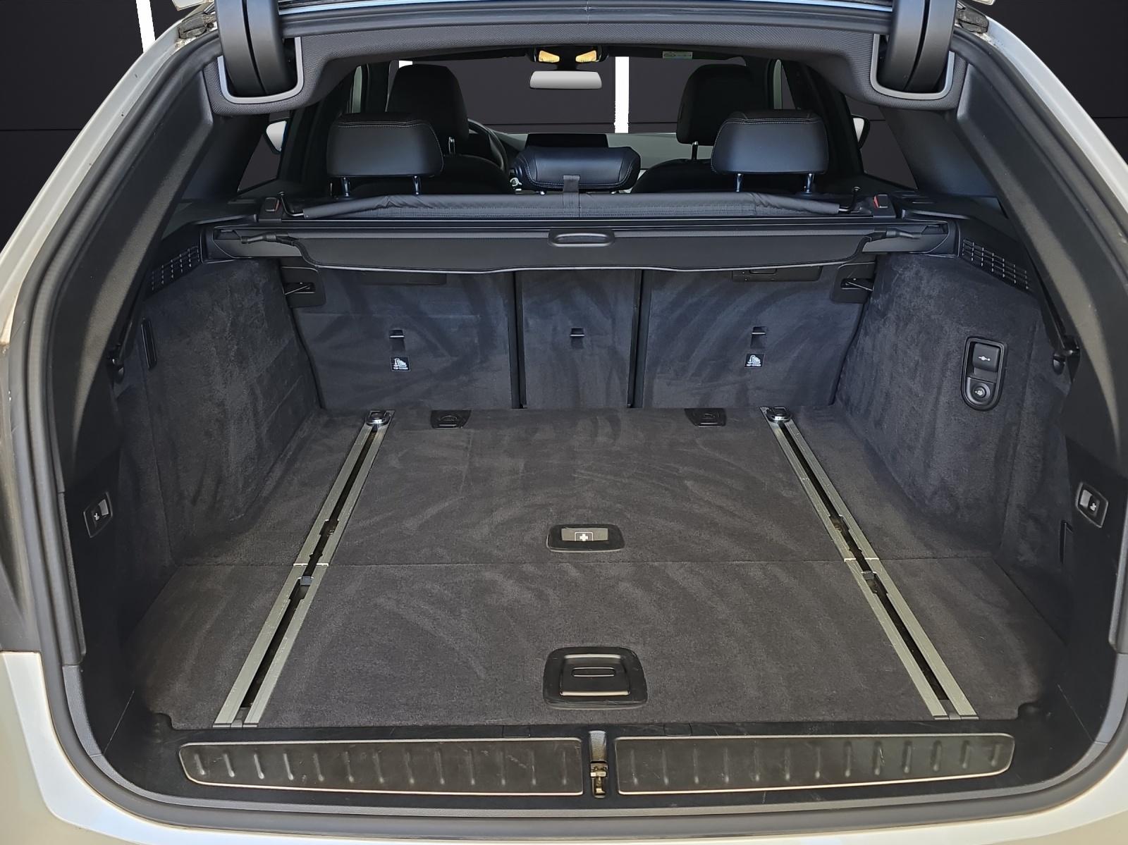 BMW 520d xDrive Touring-image-20
