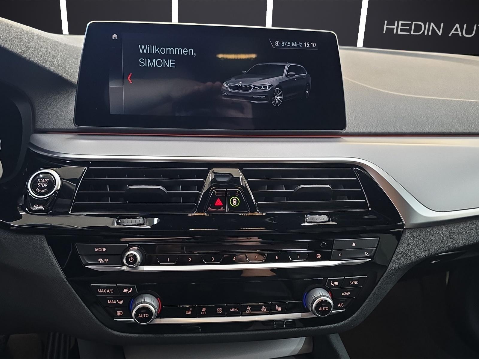 BMW 520d xDrive Touring-image-17