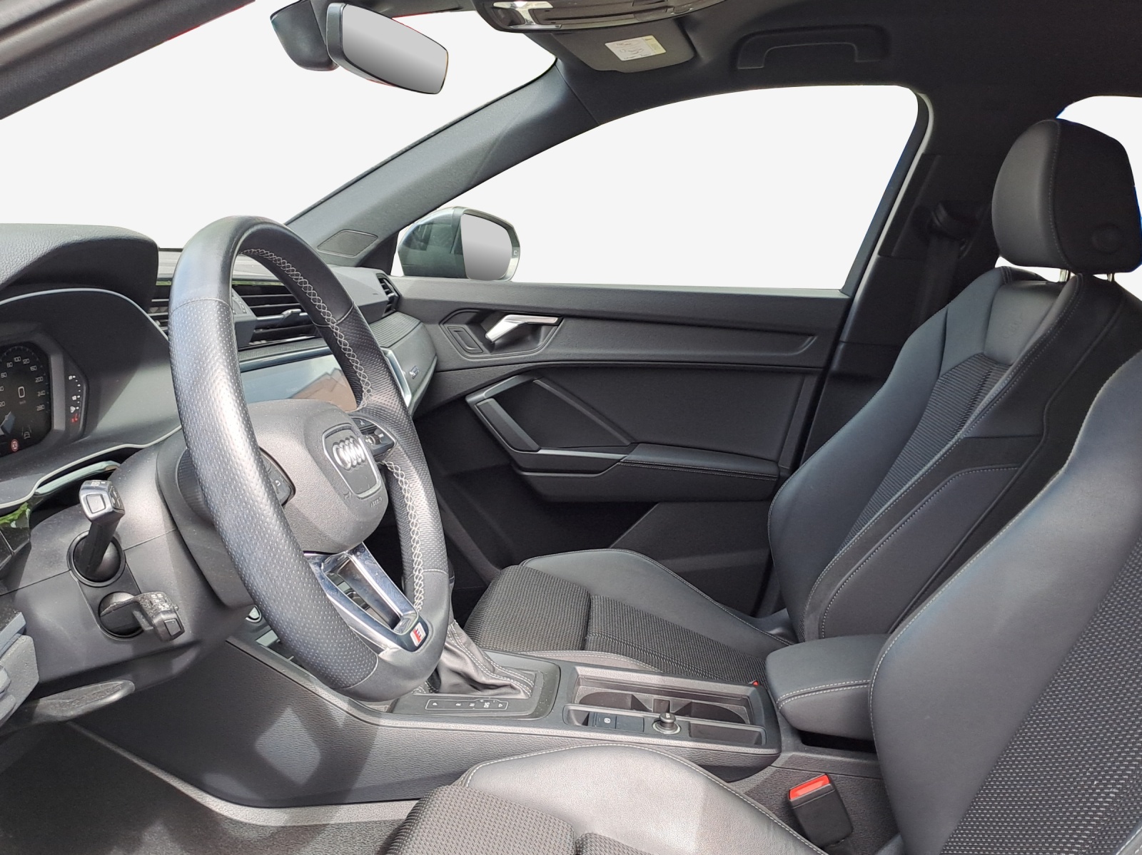 AUDI Q3 45 TFSI e S line Attraction S-tronic-image-8