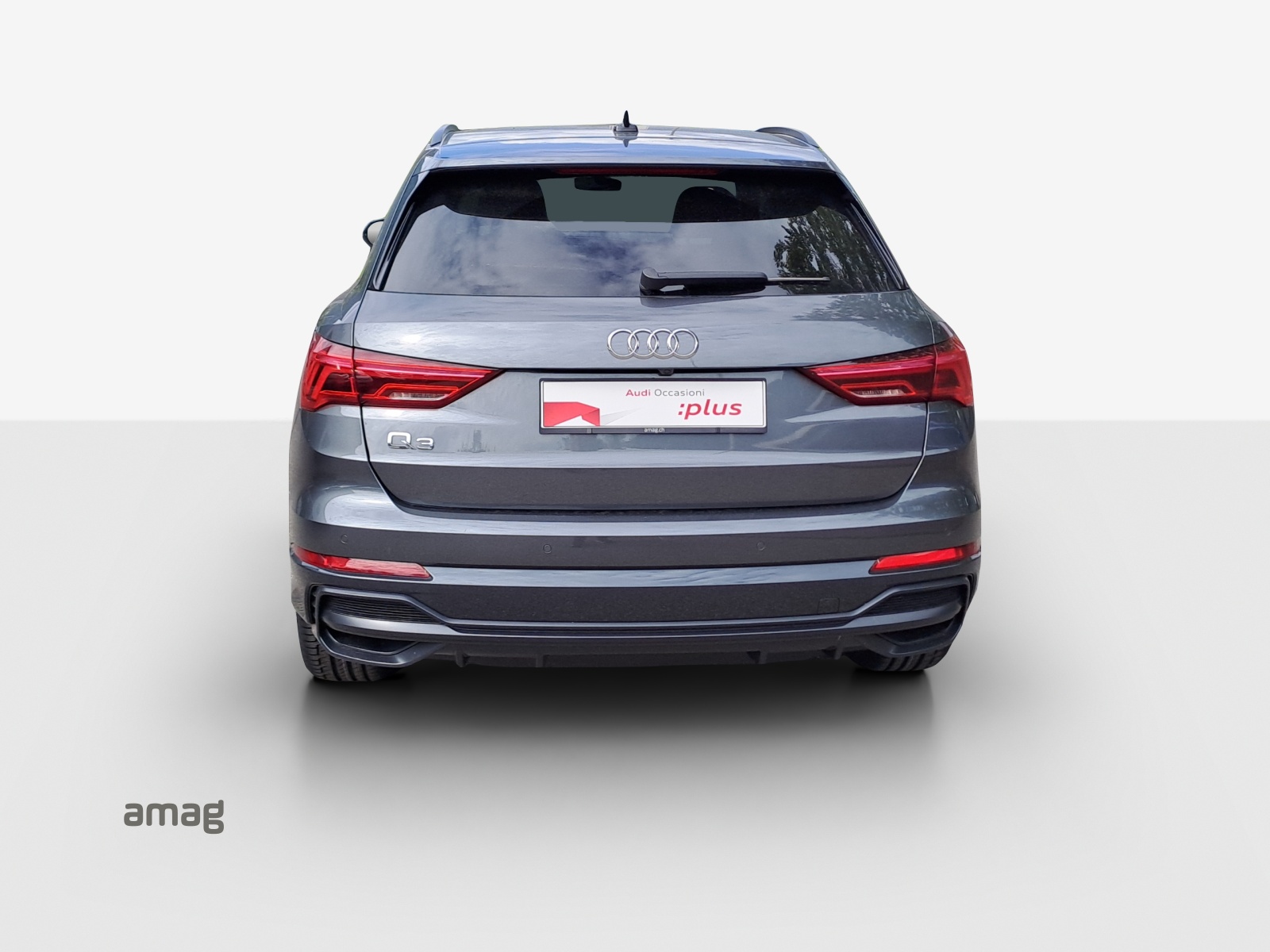 AUDI Q3 45 TFSI e S line Attraction S-tronic-image-4