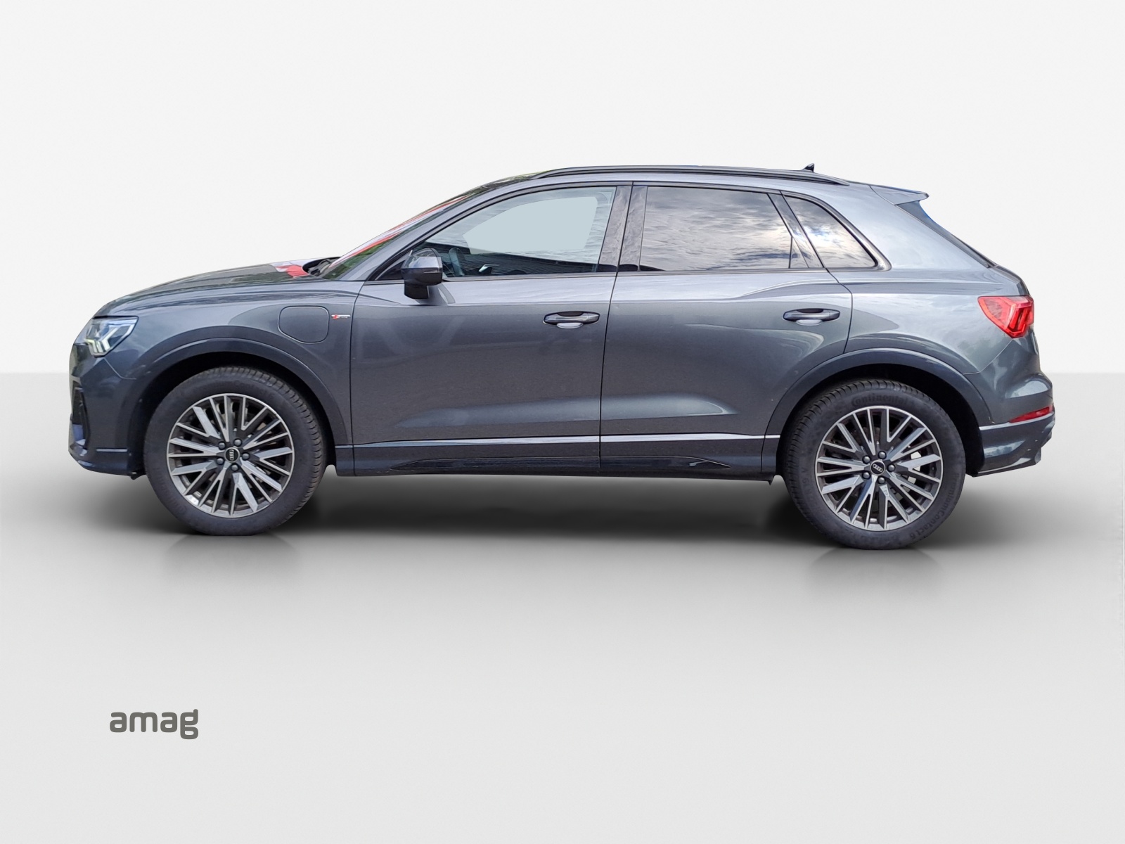 AUDI Q3 45 TFSI e S line Attraction S-tronic-image-2
