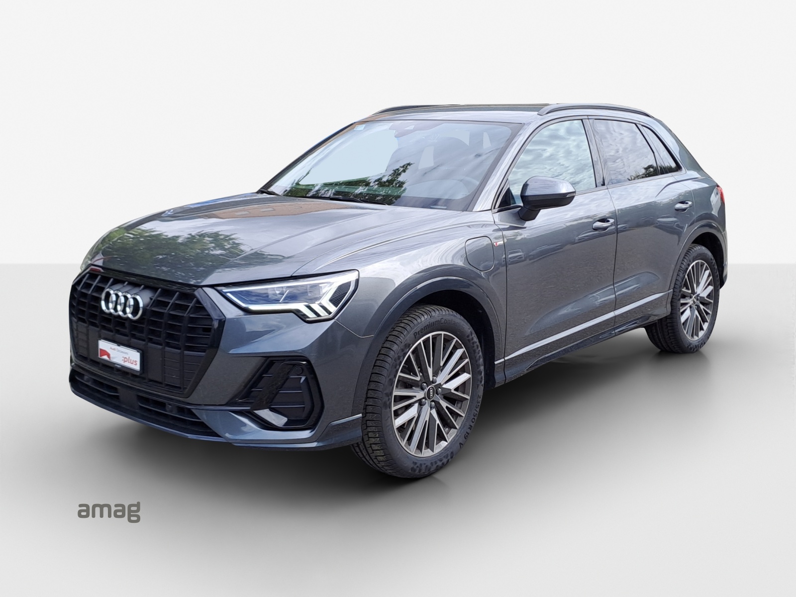 AUDI Q3 45 TFSI e S line Attraction S-tronic-image-0