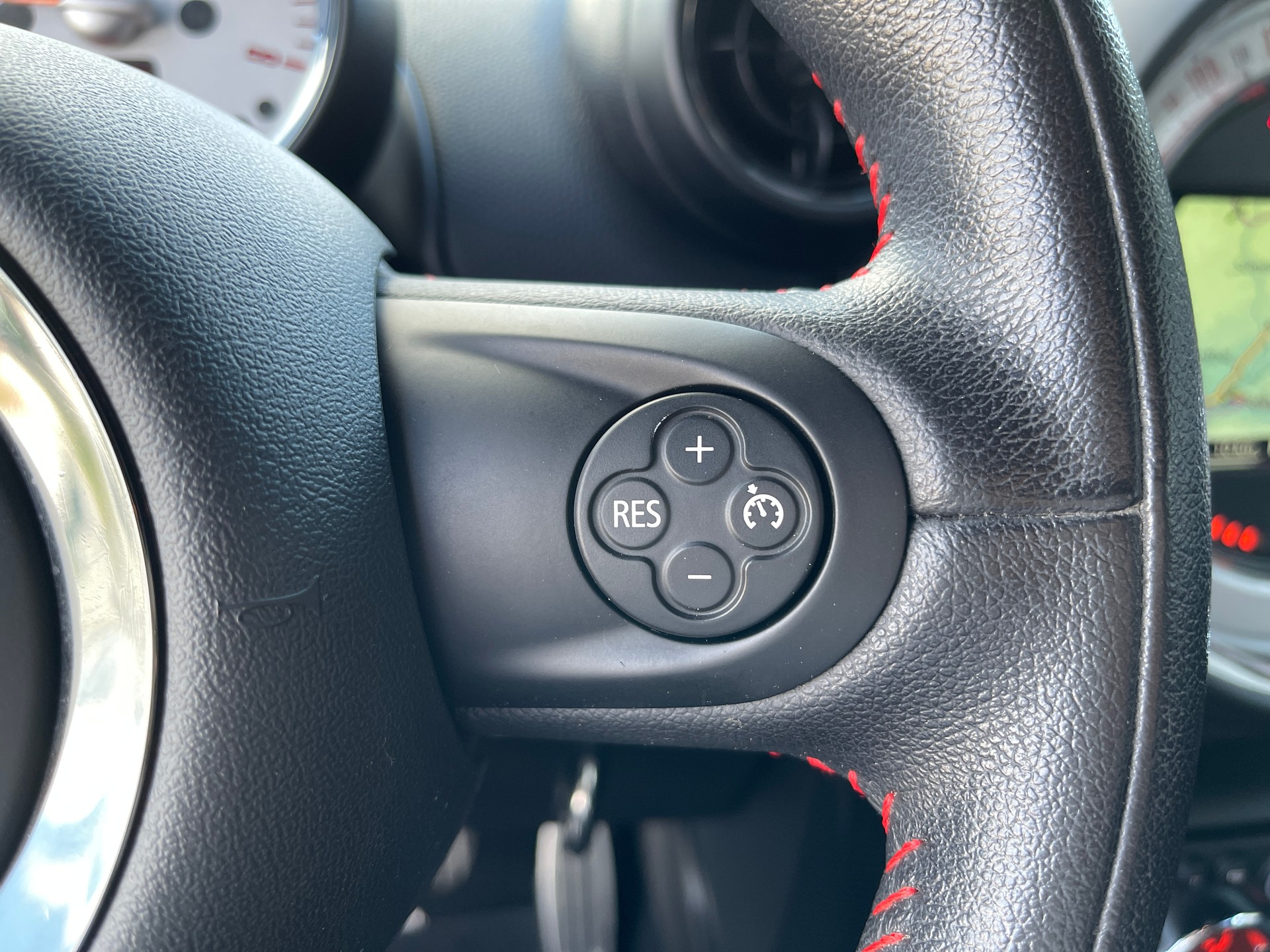 MINI Countryman Cooper S ALL4-image-9