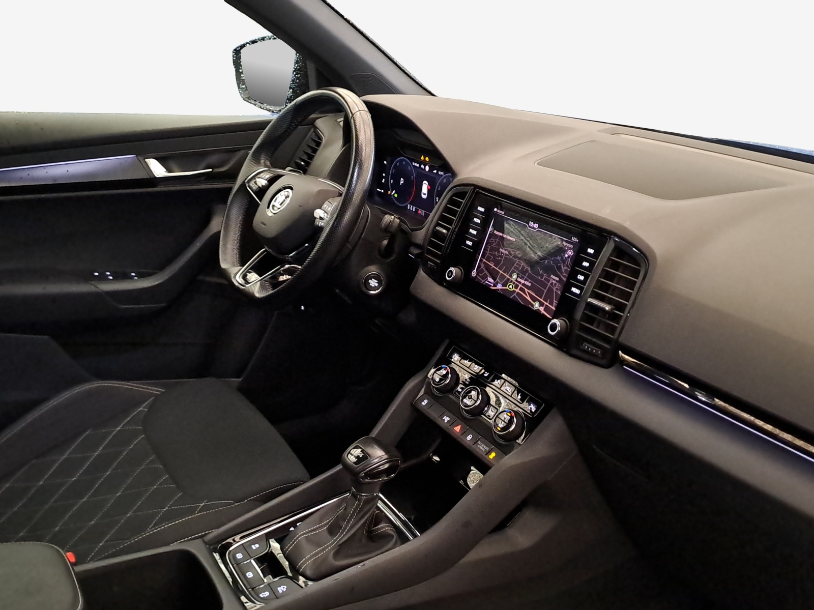SKODA Karoq 2.0 TSI SportLine 4x4 DSG-image-15