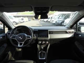 RENAULT Clio 1.0 Equilibre CVT-image-9