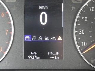 RENAULT Clio 1.0 Equilibre CVT-image-12