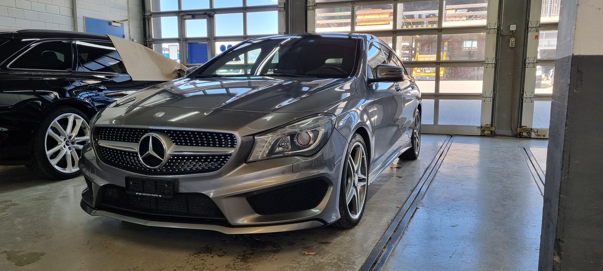 MERCEDES-BENZ CLA Shooting Brake 250 AMG Line 7G-DCT 4Matic