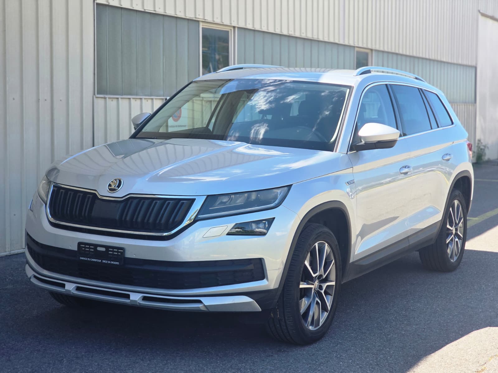 SKODA Kodiaq 2.0 TSI Scout 4x4-showroom-element-1