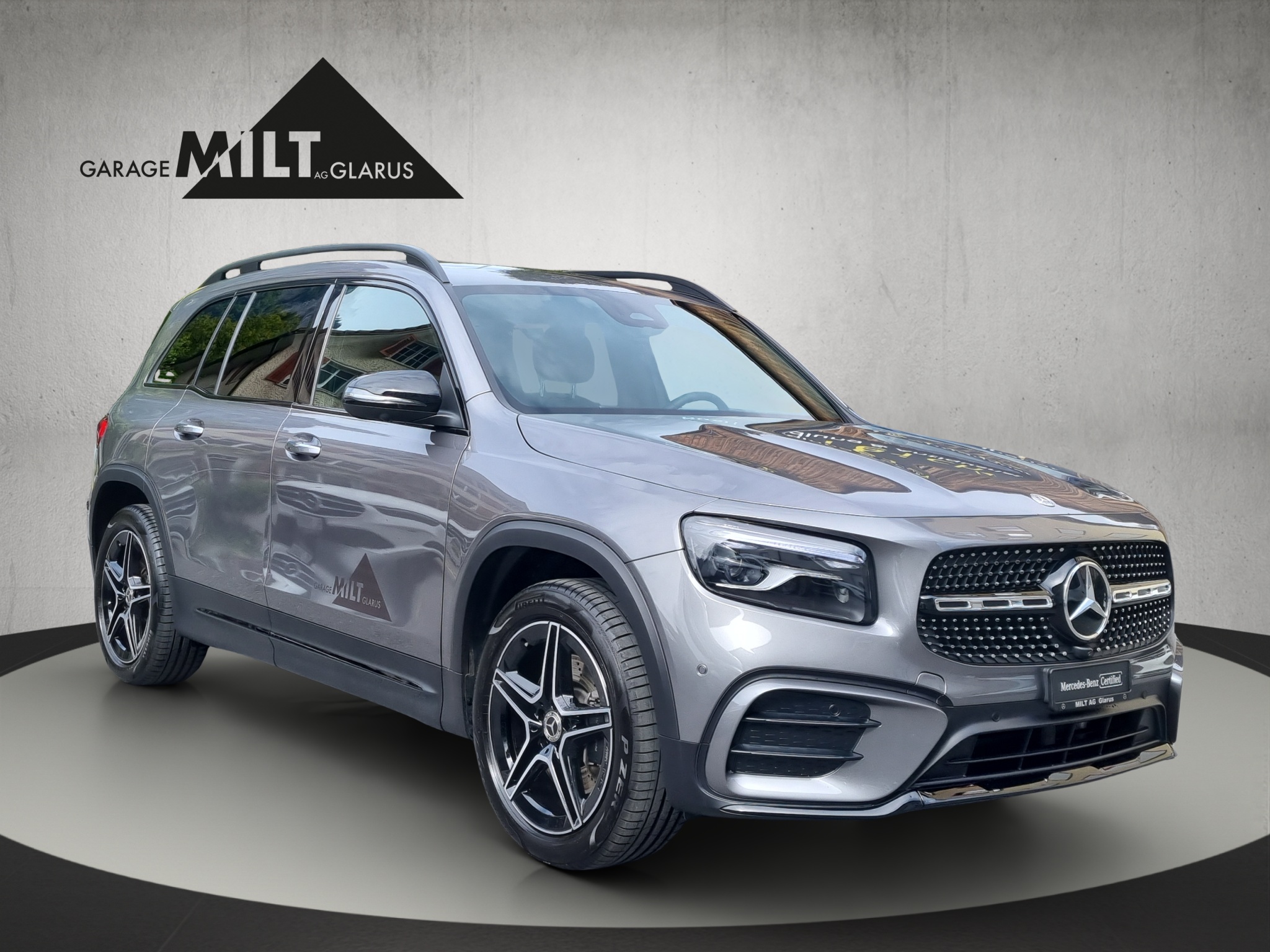 MERCEDES-BENZ GLB 220 d AMG Line (SUV / Geländewagen)